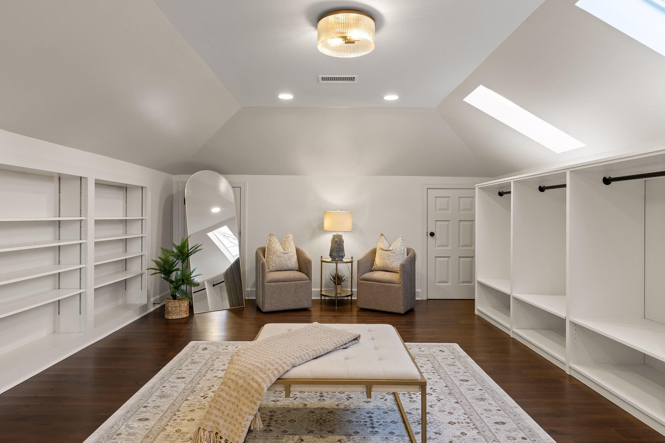 1225 Scenic Highway