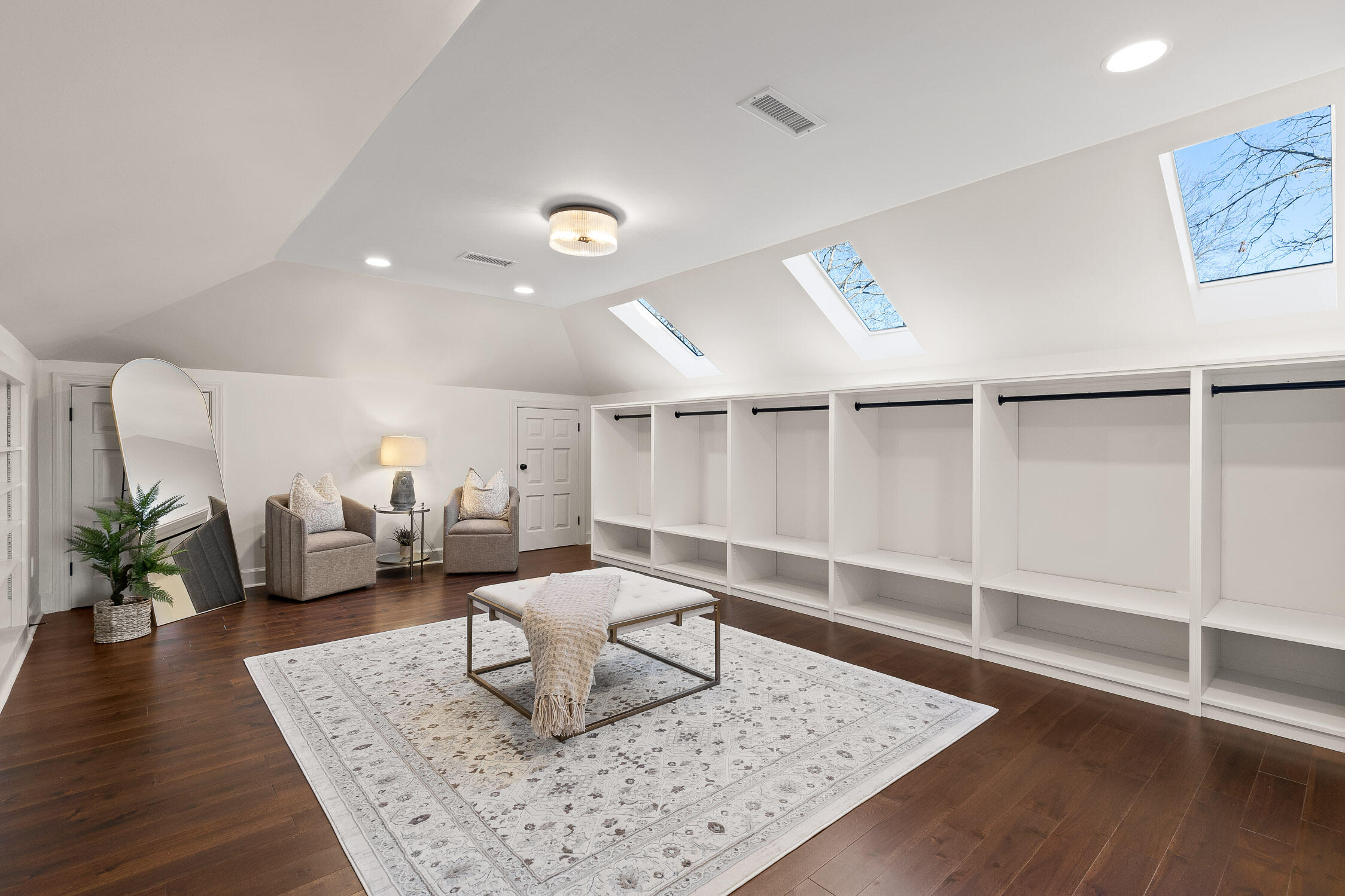 1225 Scenic Highway