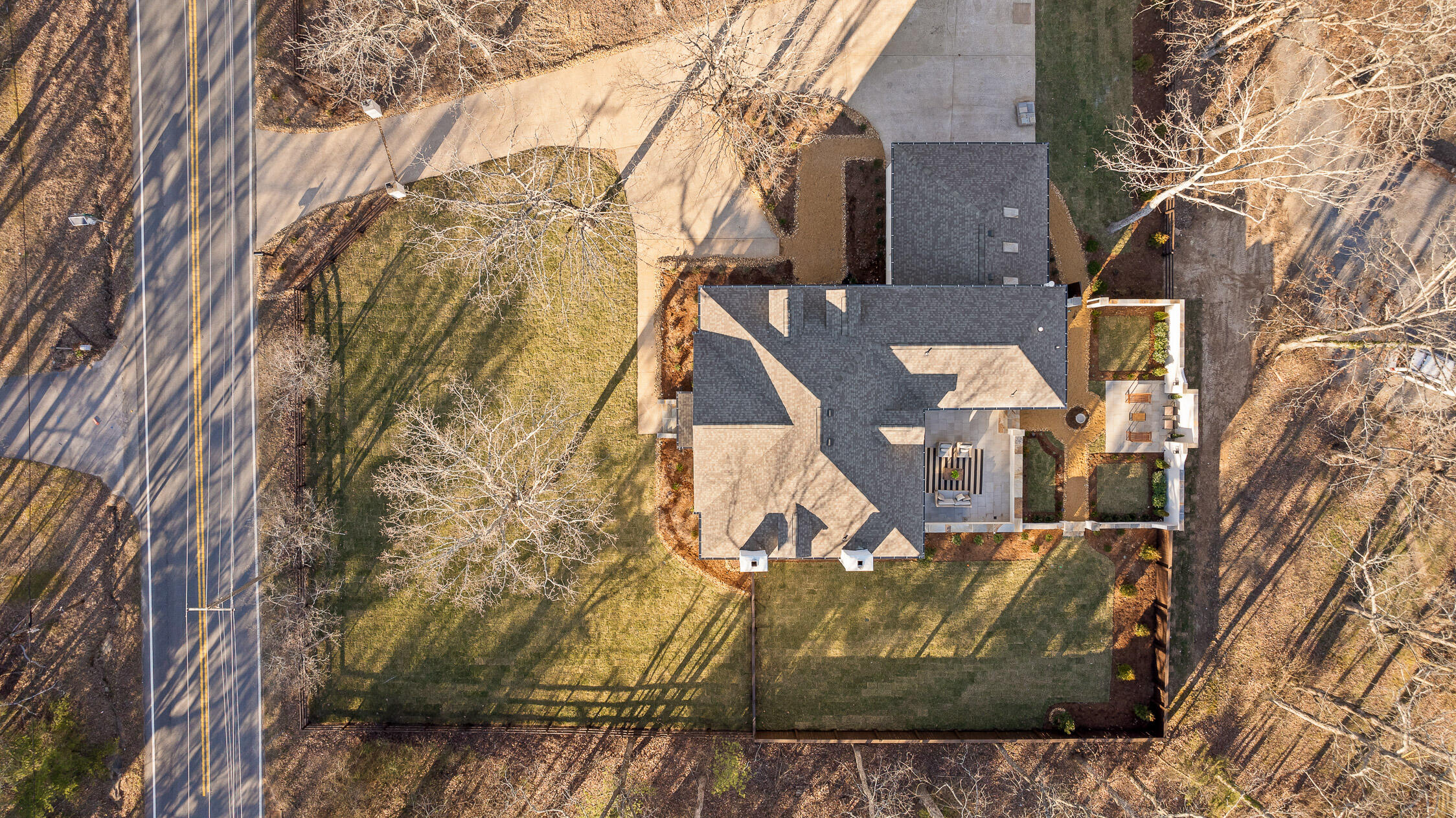 1225 Scenic Highway