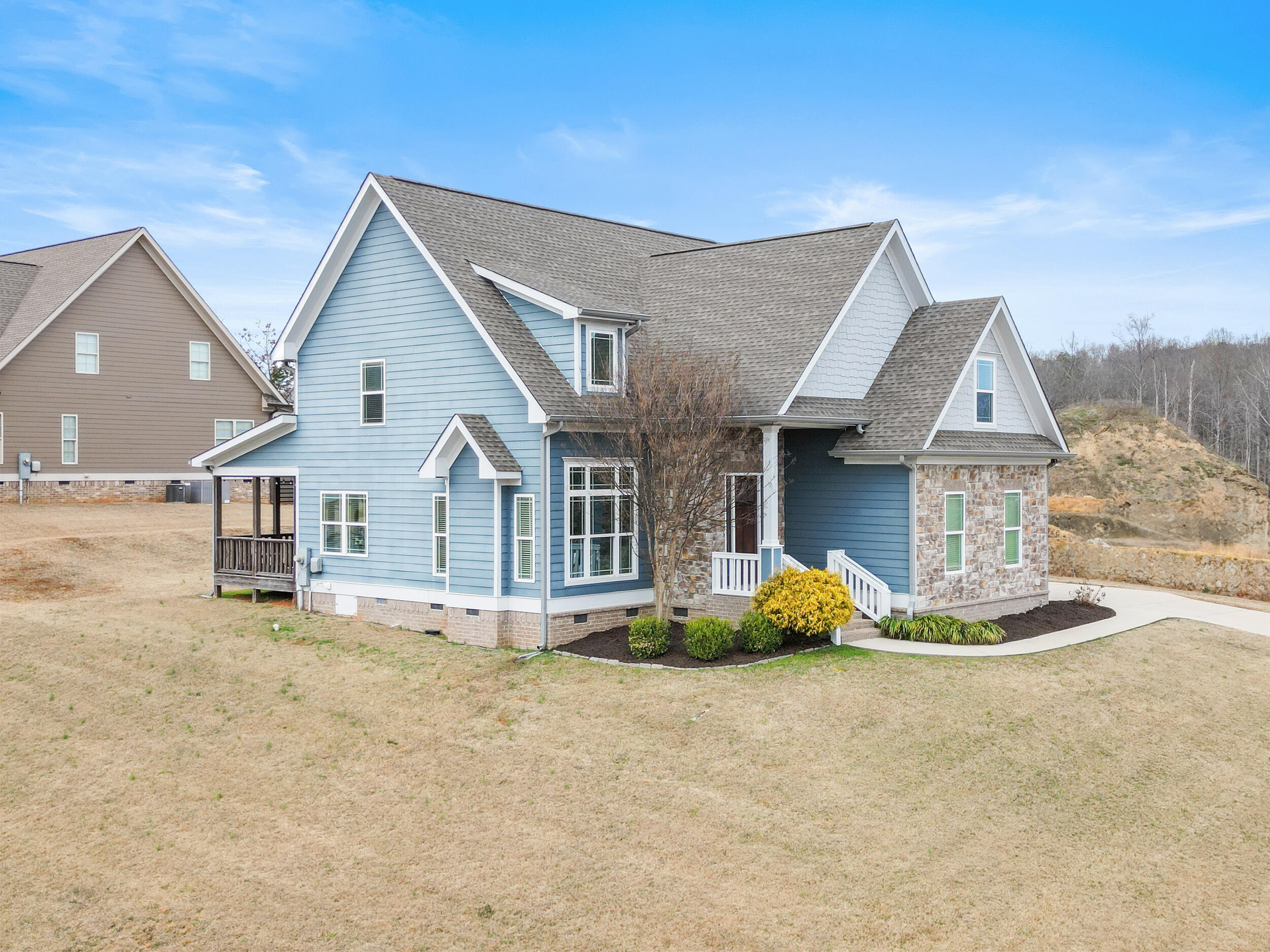 3615 Hawks Creek Drive