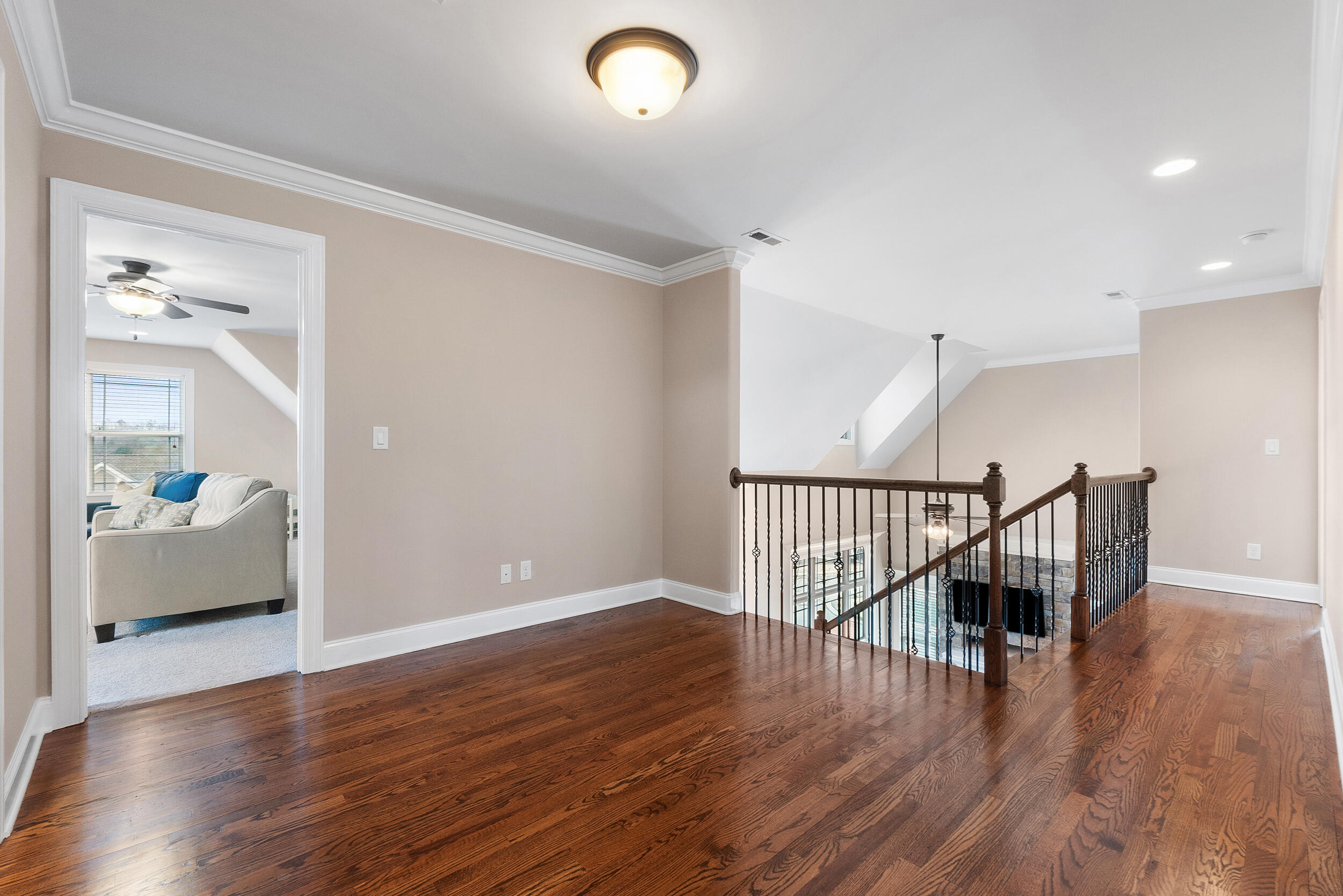 3615 Hawks Creek Drive
