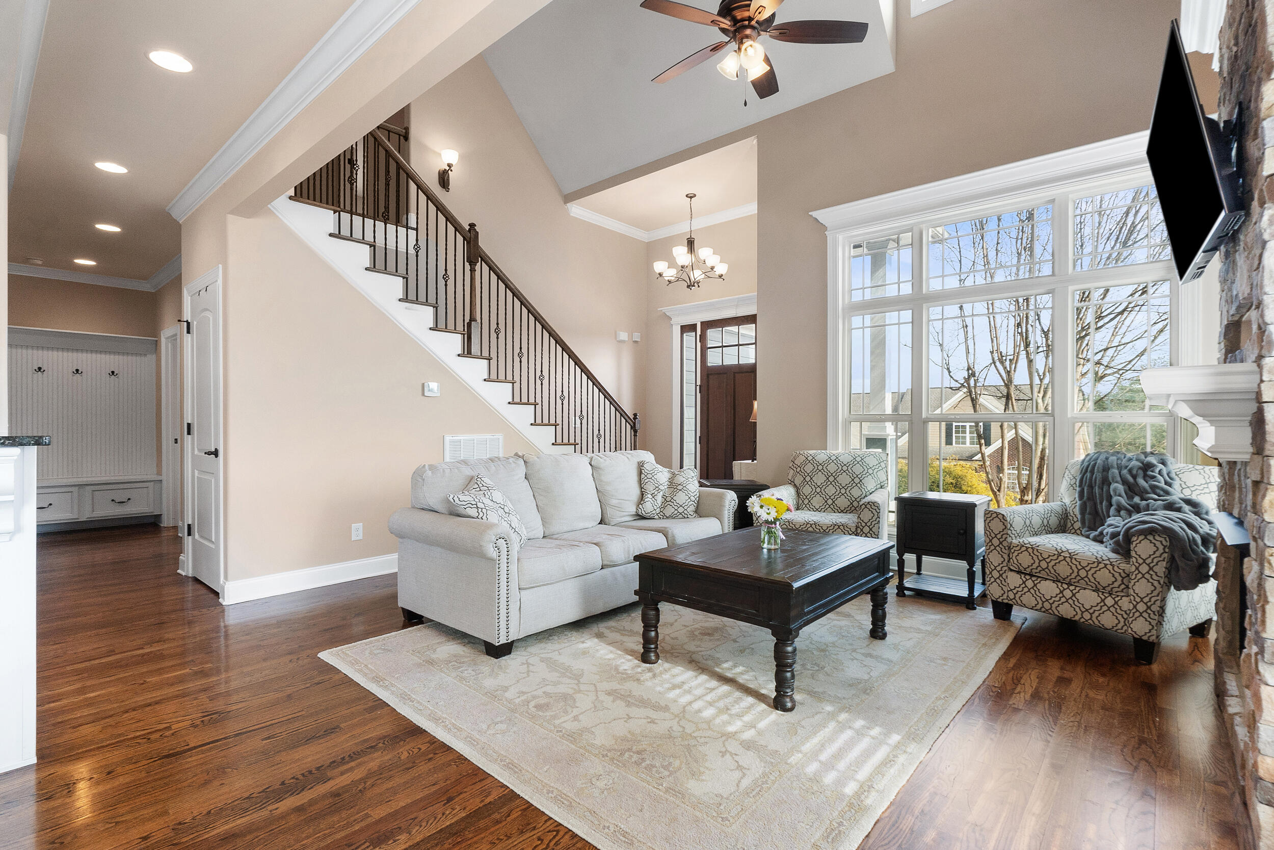 3615 Hawks Creek Drive
