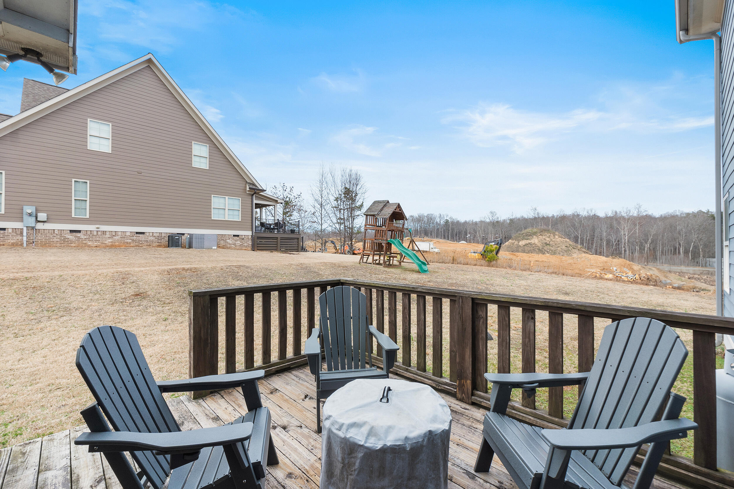3615 Hawks Creek Drive