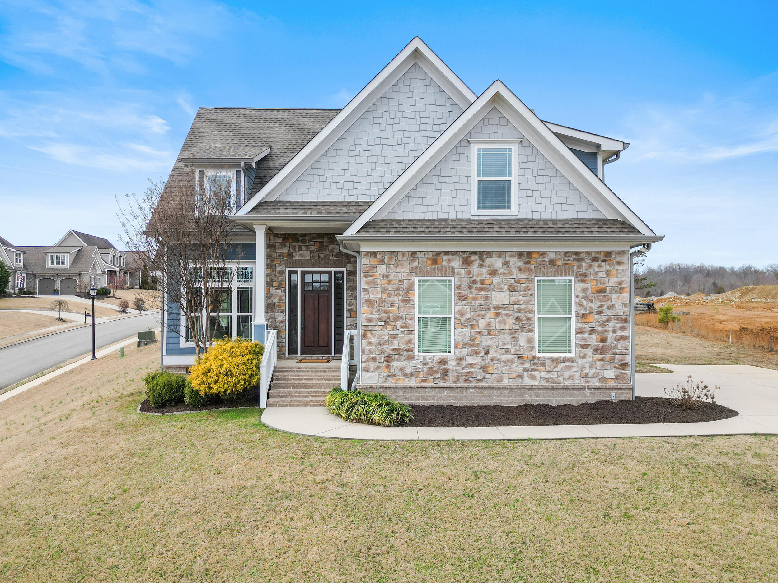3615 Hawks Creek Drive