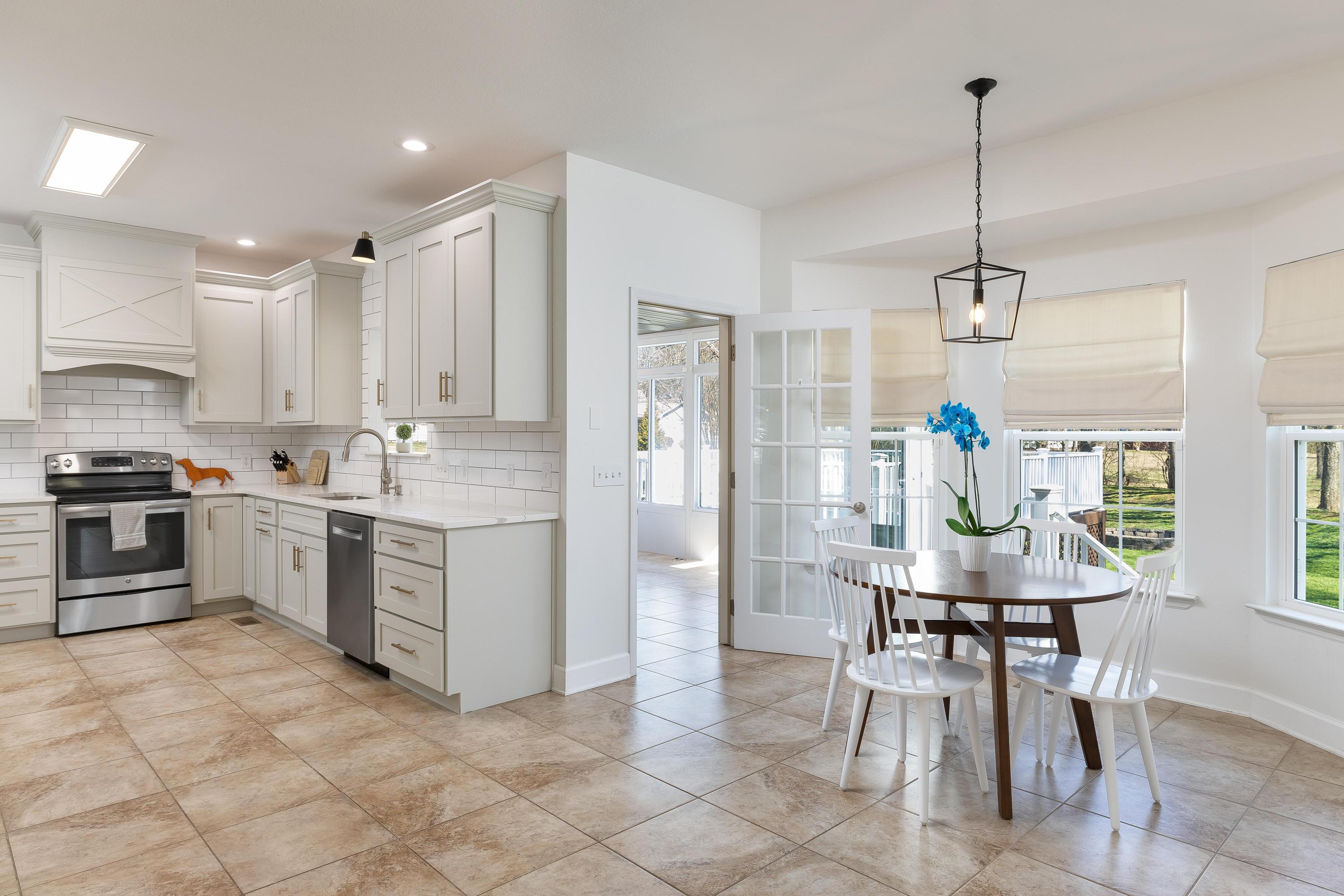 8589 Snow Ridge Drive