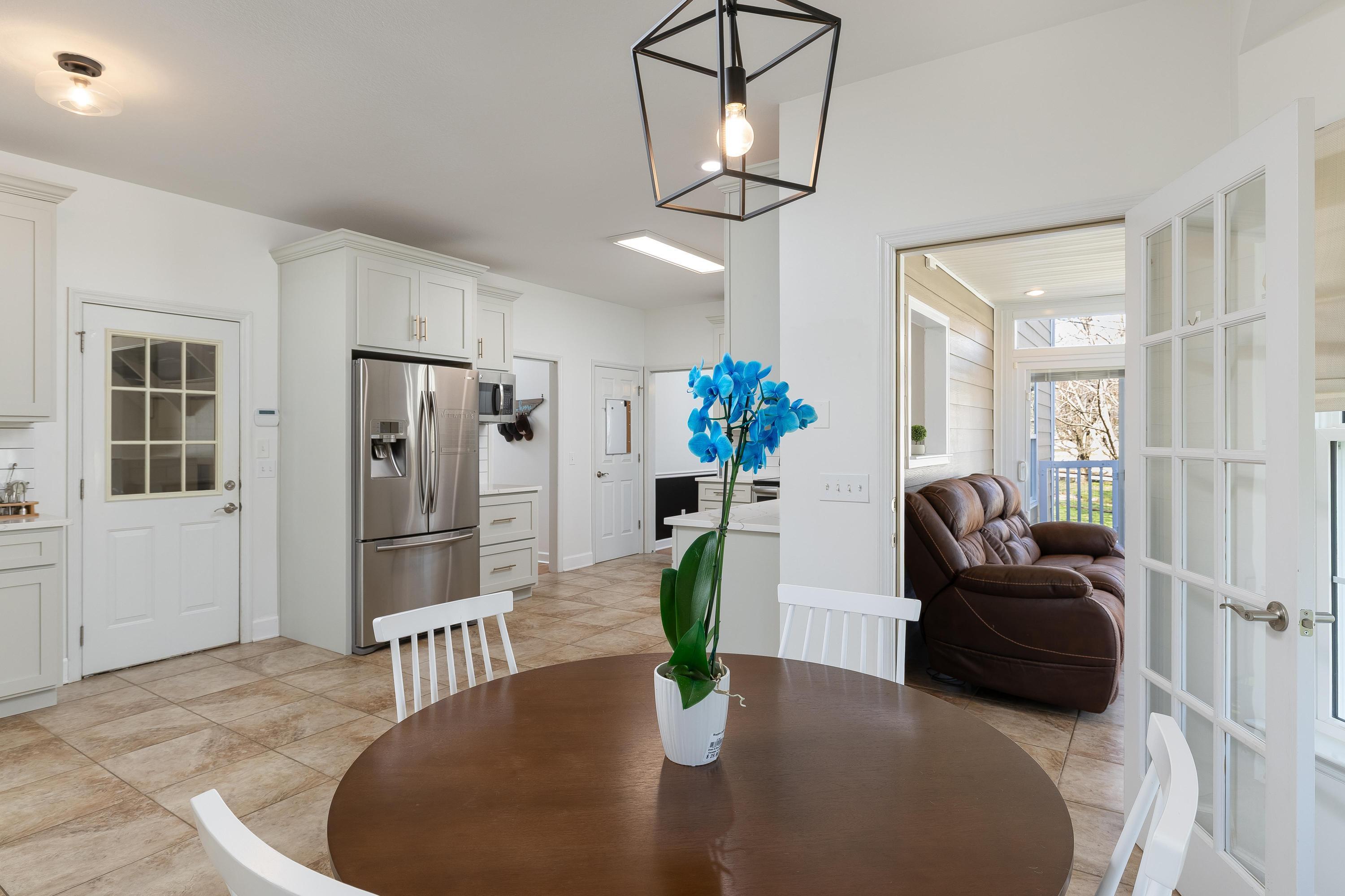 8589 Snow Ridge Drive