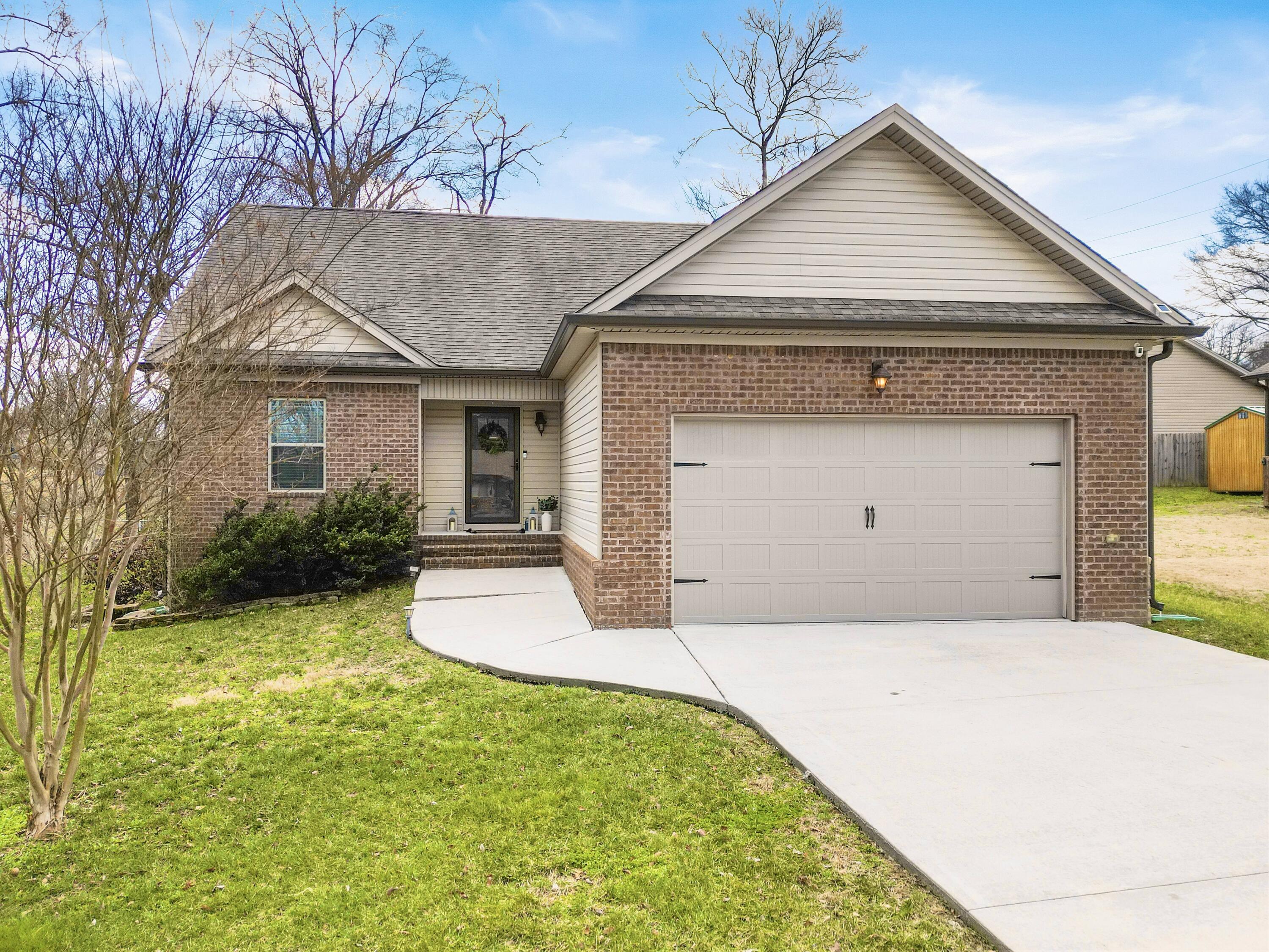 4410 Paw Trail
