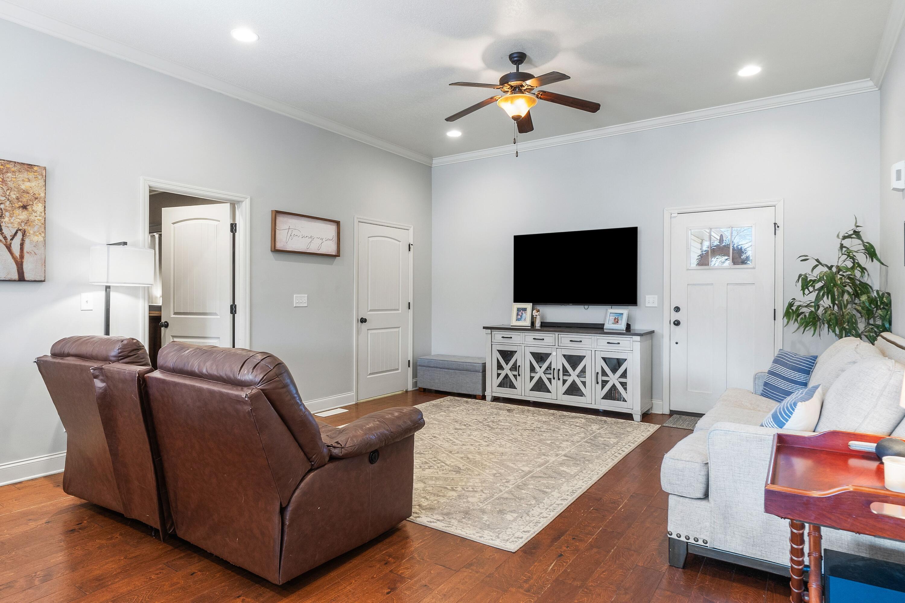 4410 Paw Trail