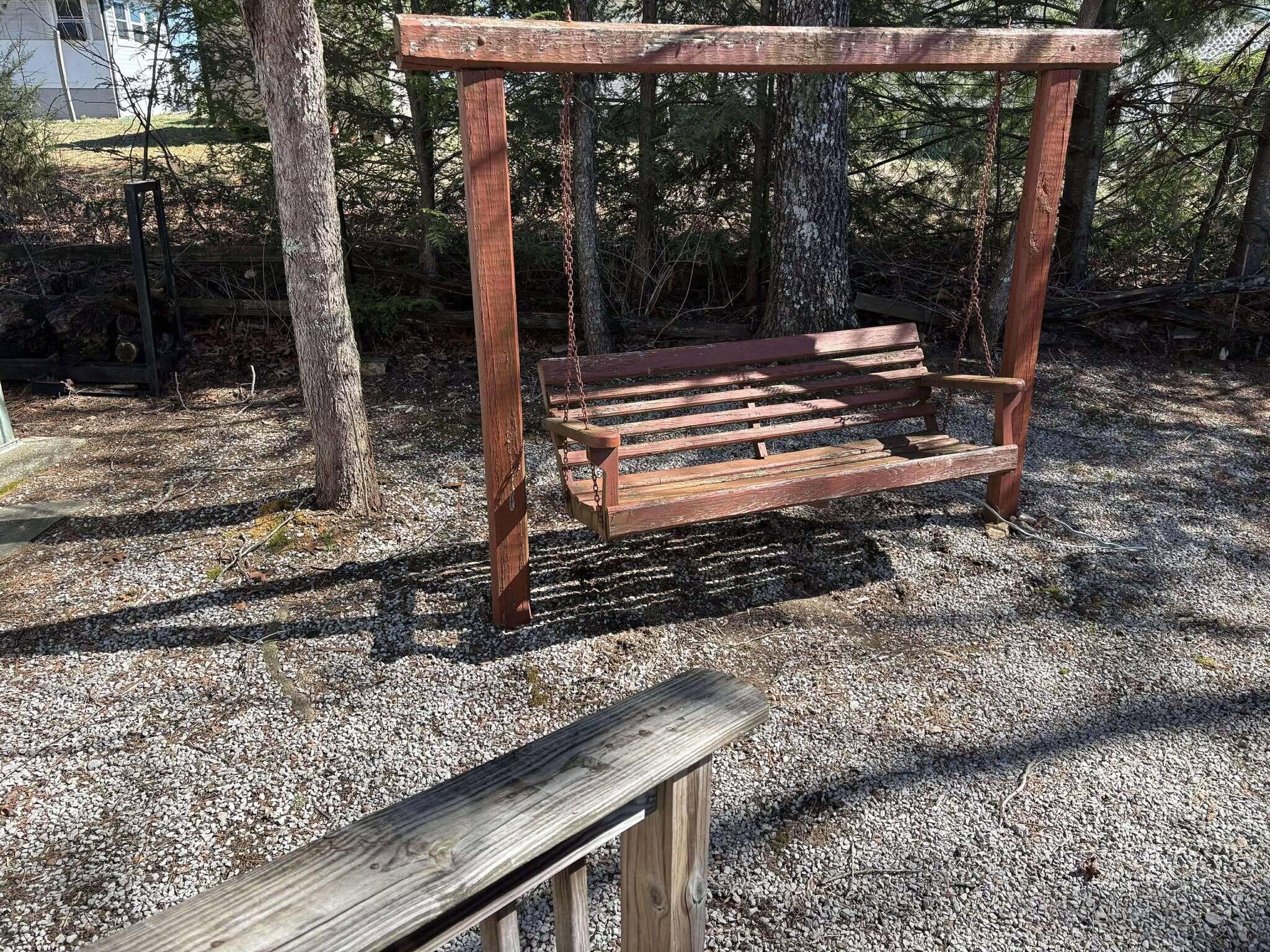 69 Hollow Log Trail