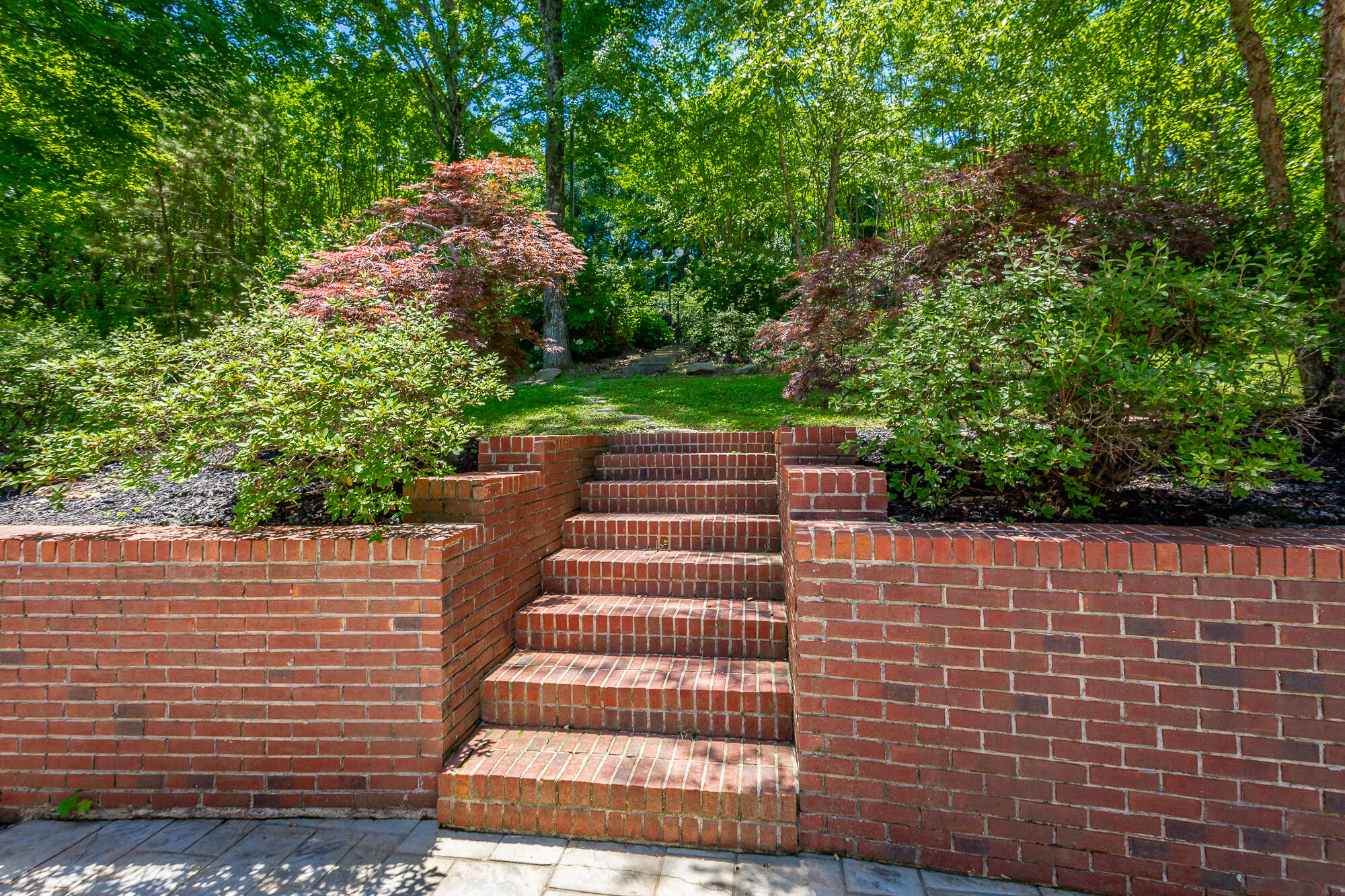 8240 Mitchell Mill Road