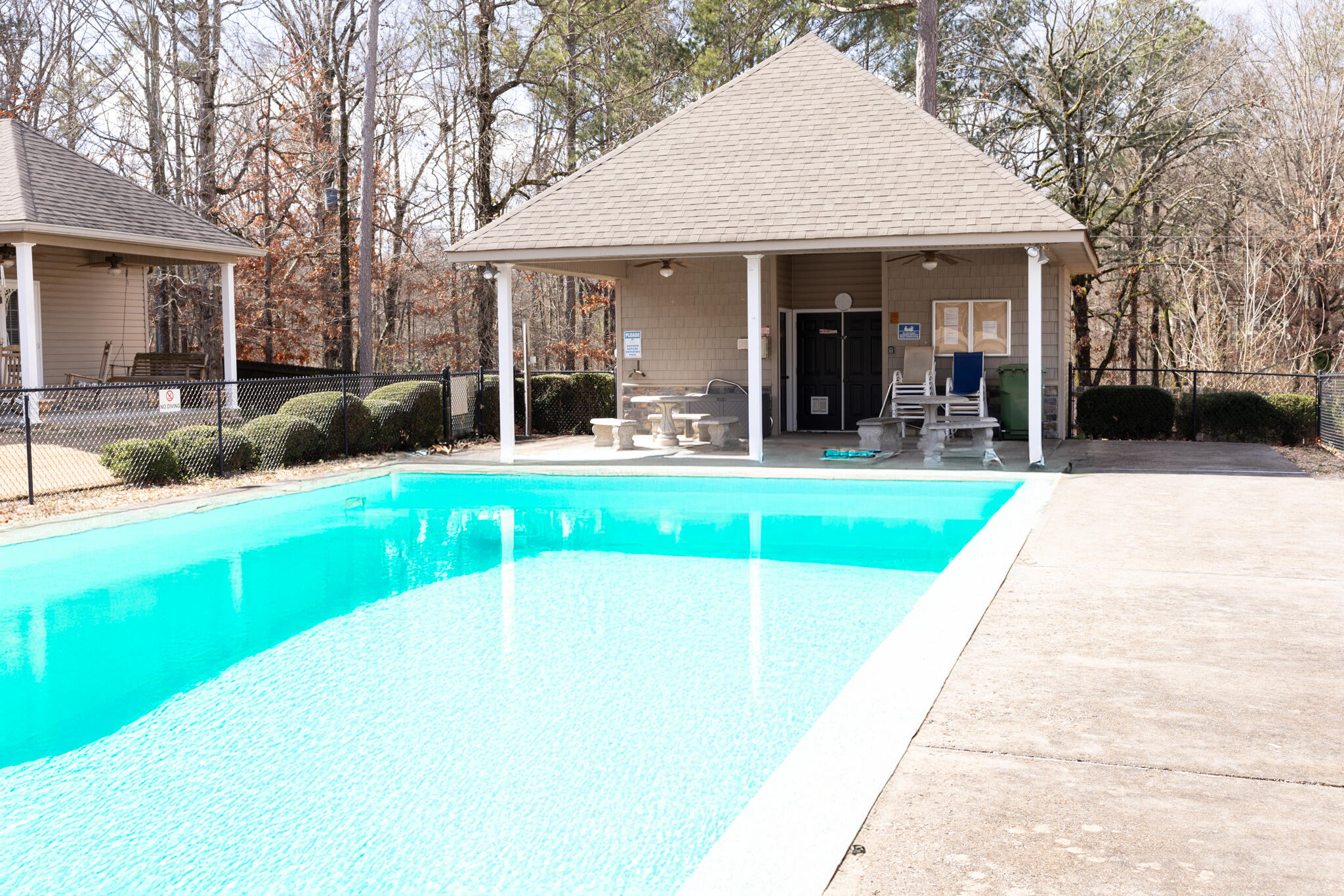 550 Hamilton Way