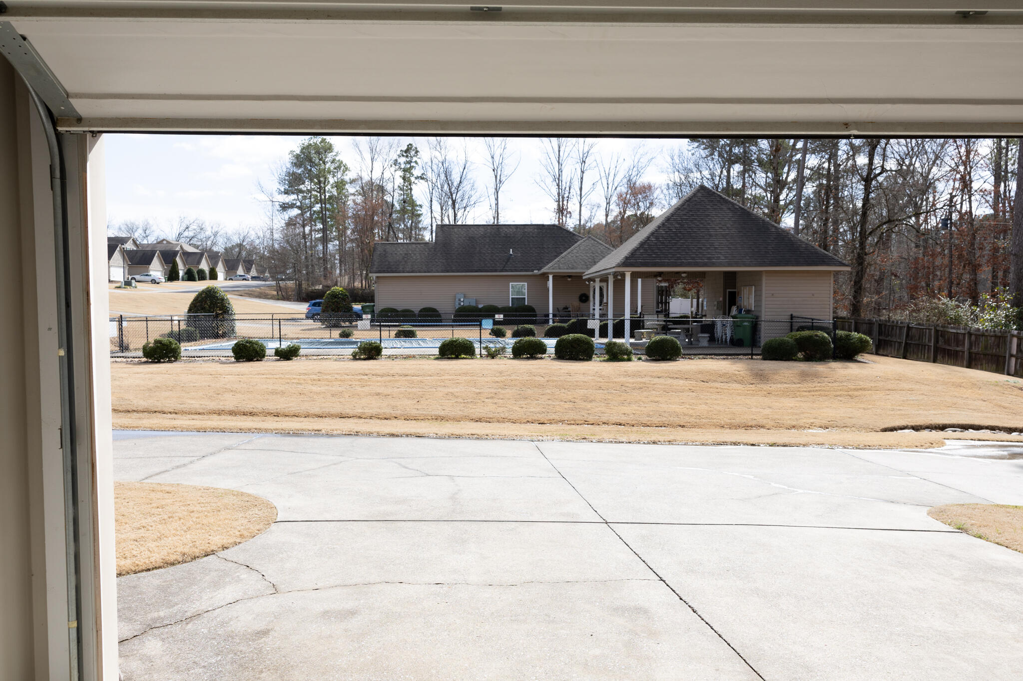 550 Hamilton Way