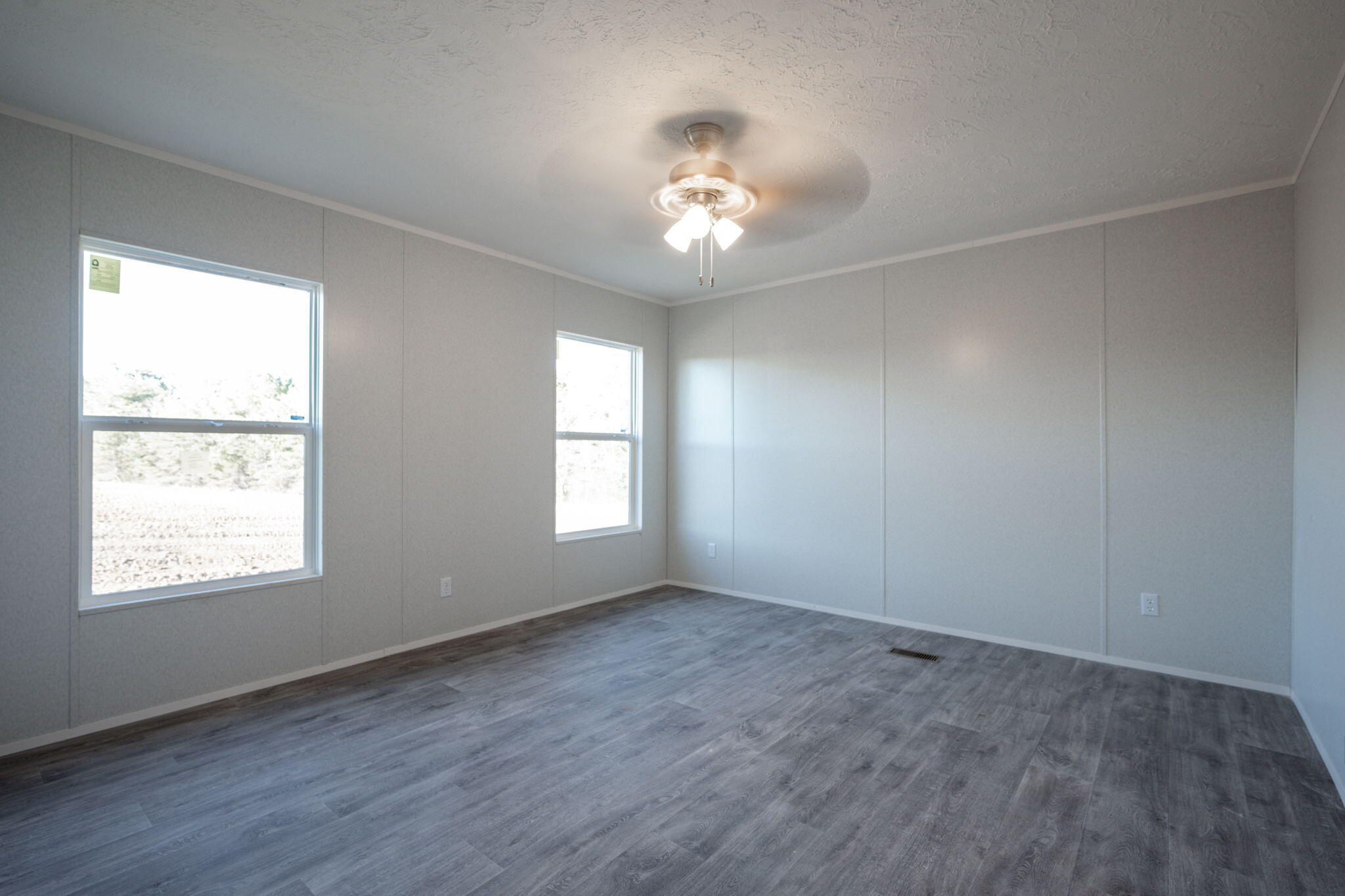 2692 Snyder Loop Road
