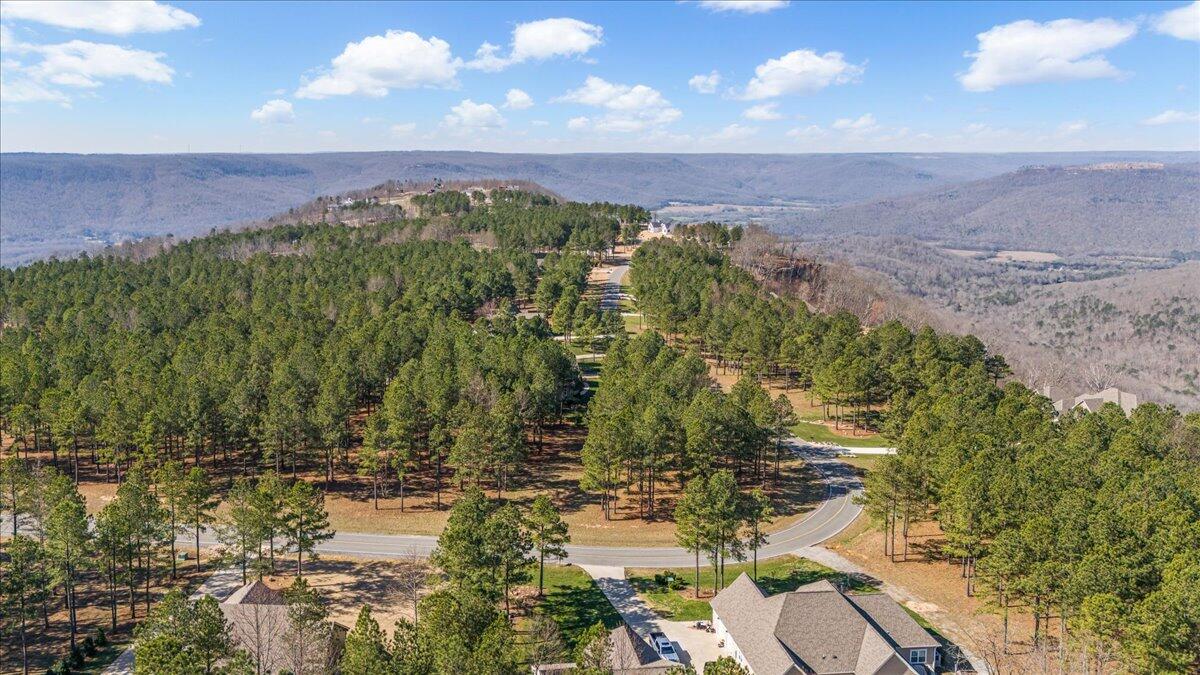 950 Cumberland Circle, Sv360