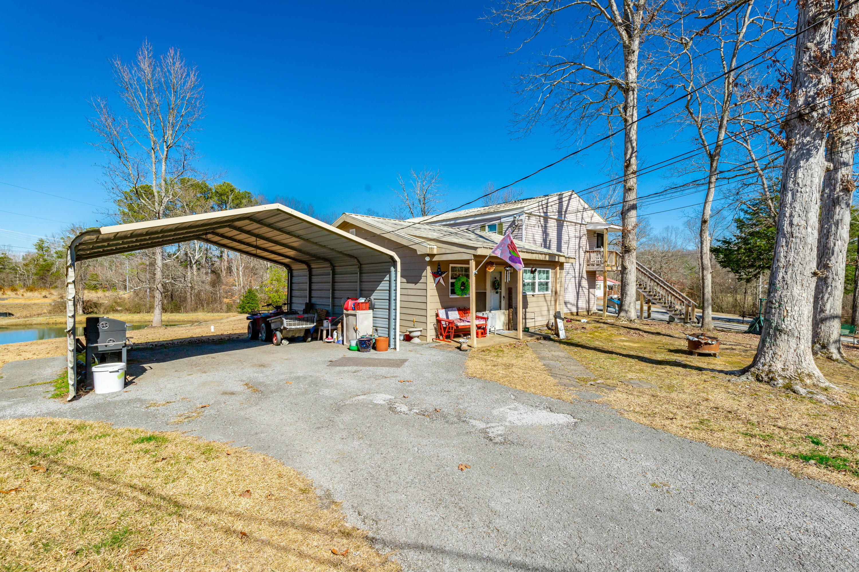 85 Deer Lane