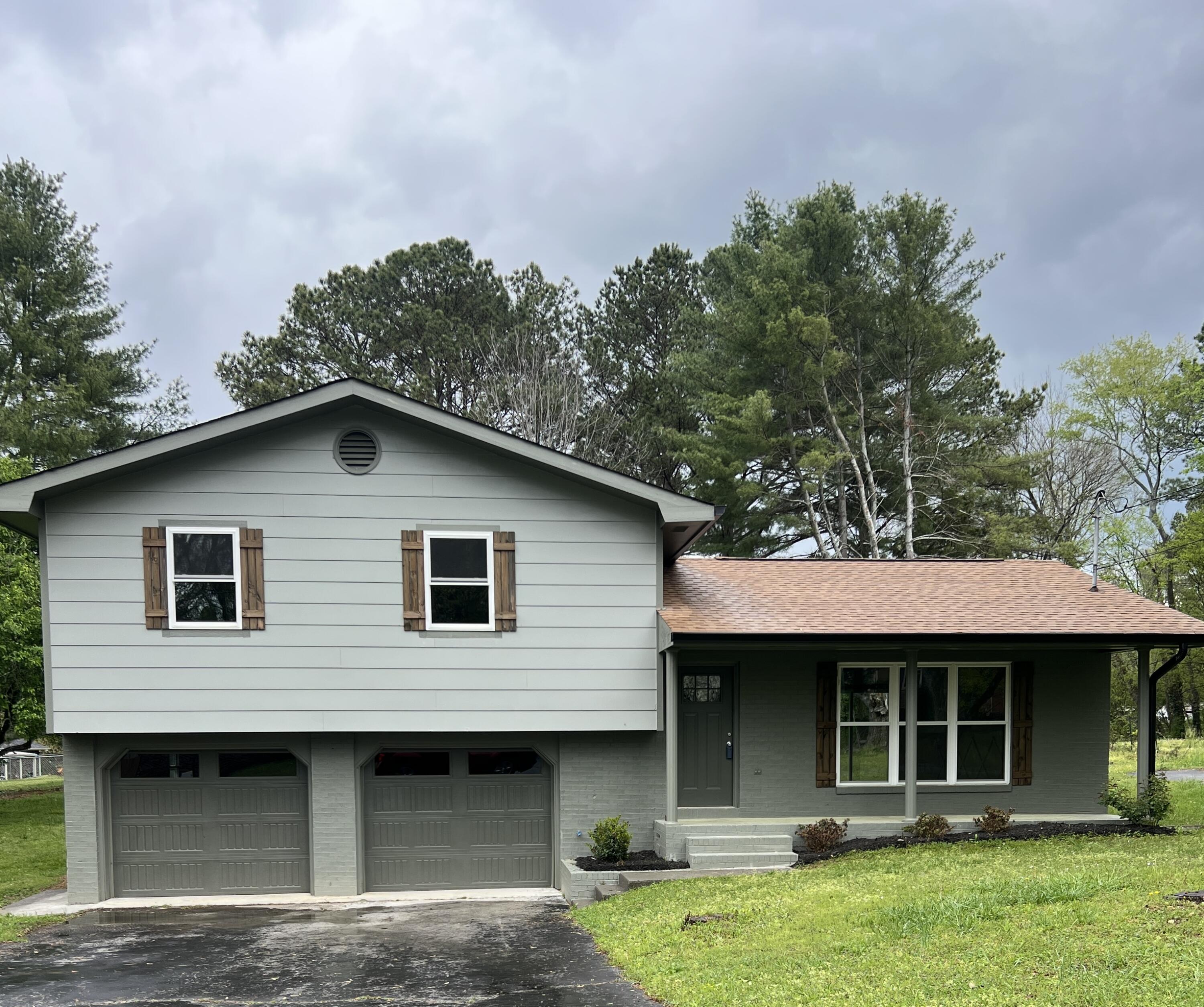 63 Townsend Circle