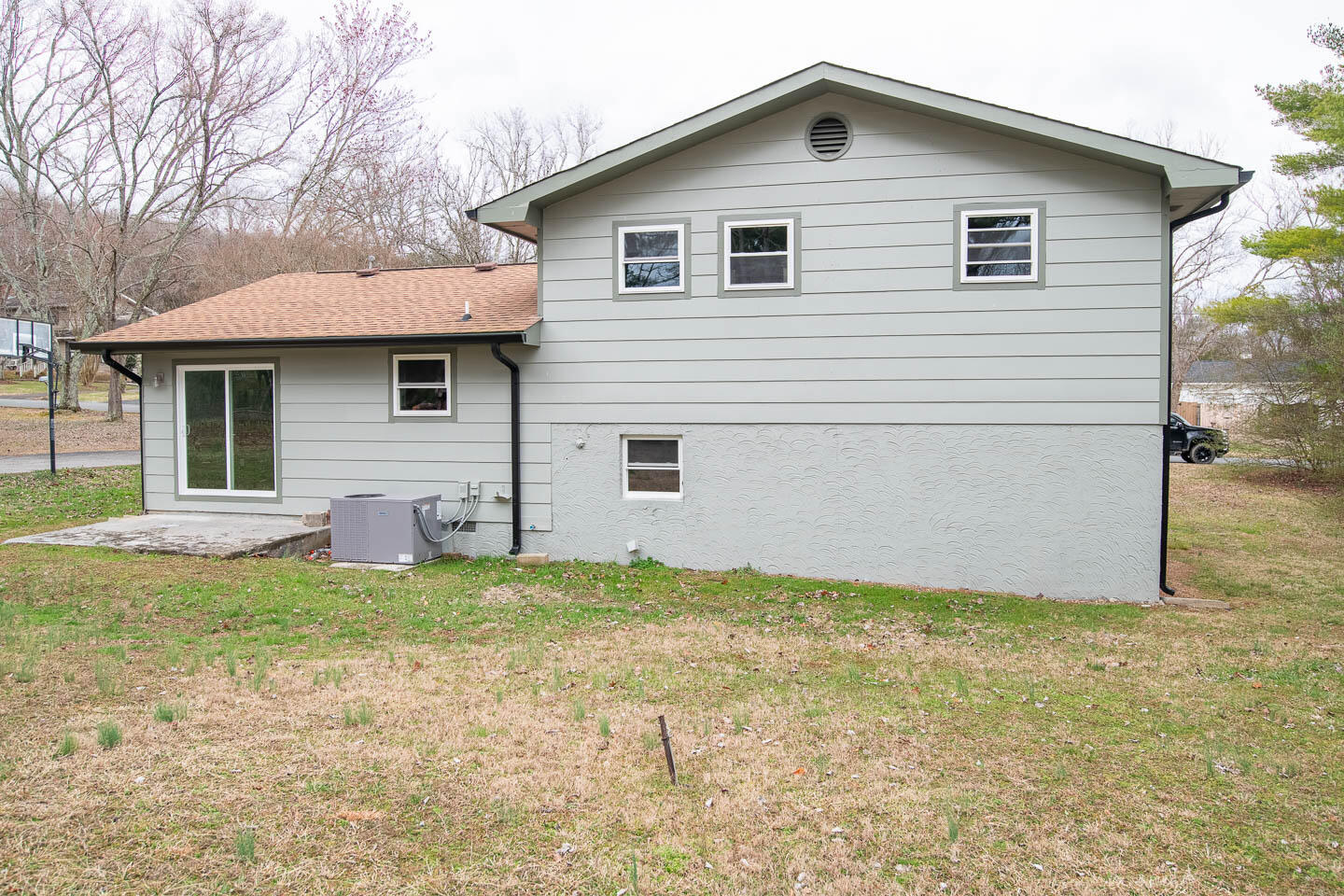 63 Townsend Circle