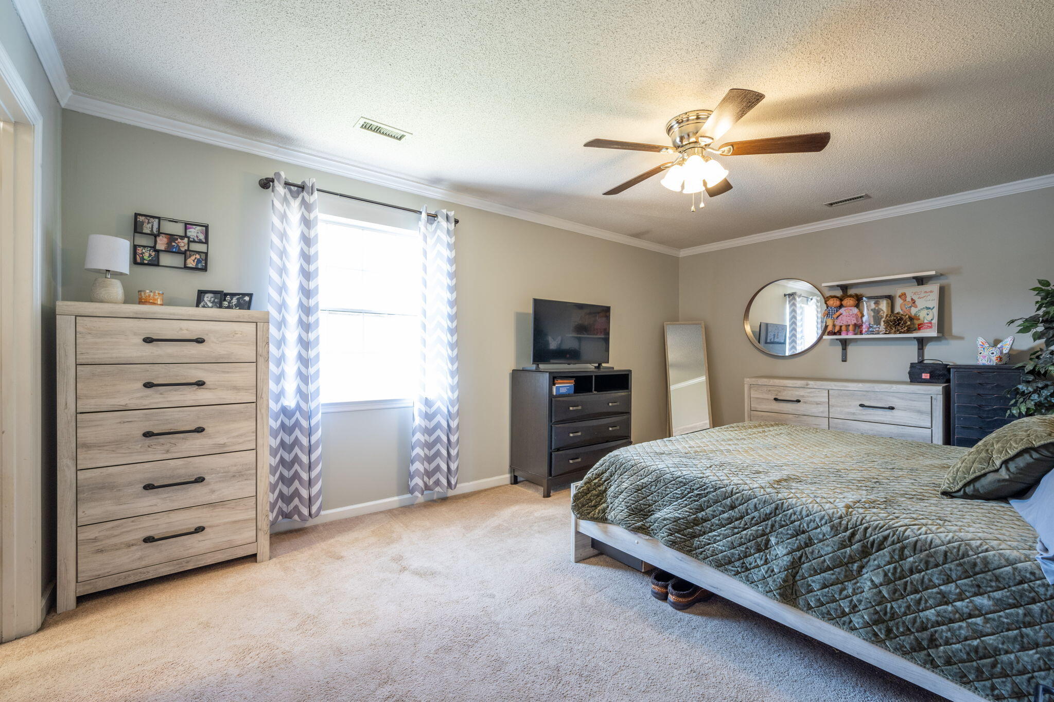 4528 Kings Lake Court