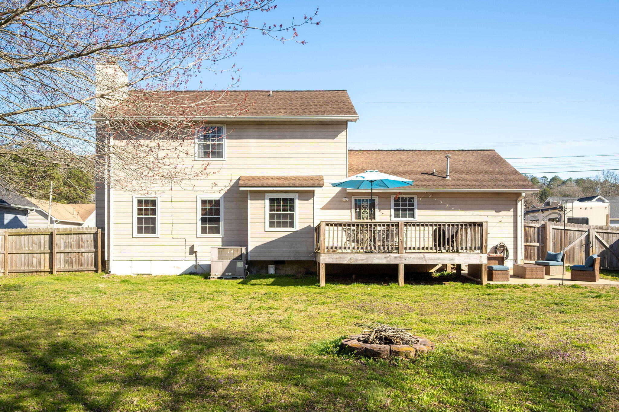 4528 Kings Lake Court