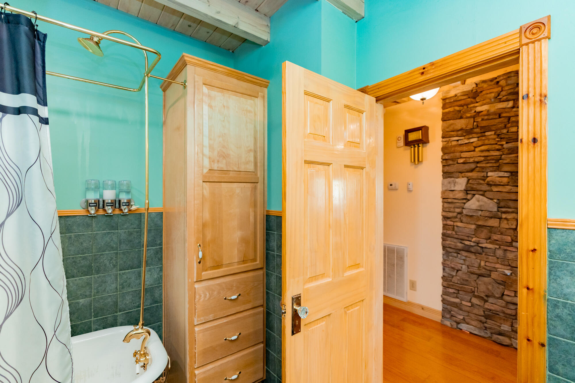 231 Todd Road SE