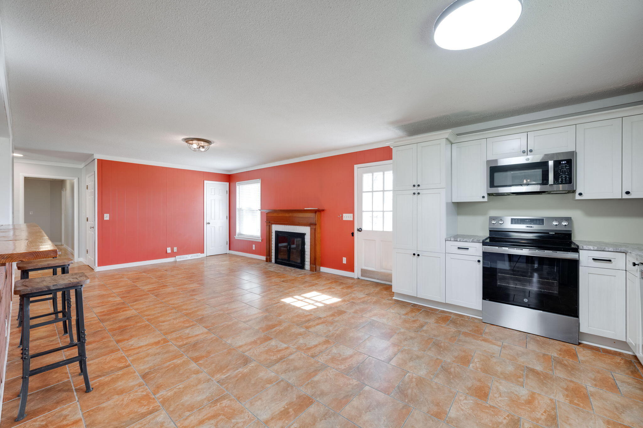 4832 Lake Haven Drive