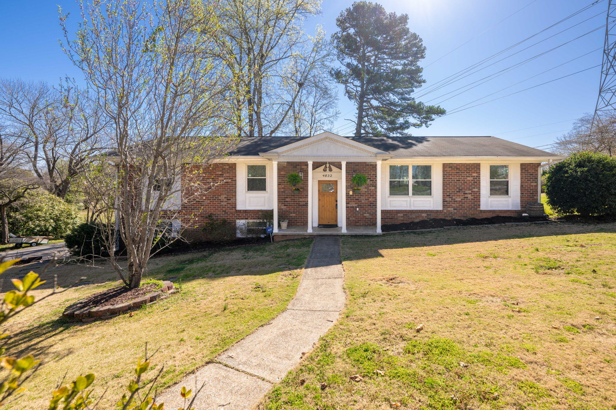 4832 Lake Haven Drive