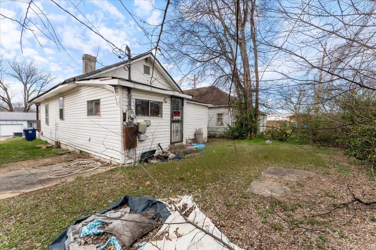1903 Raulston Street