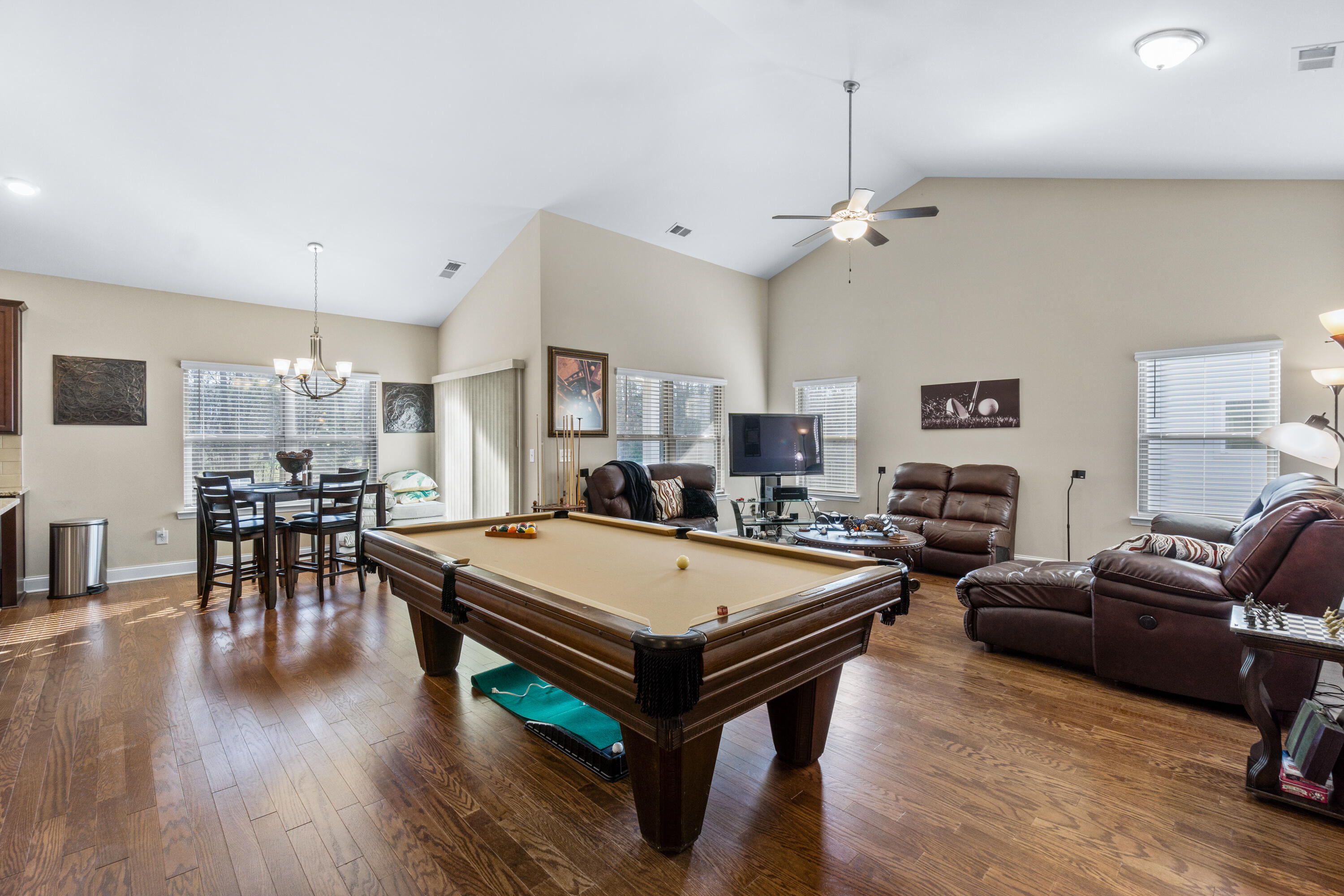 6529 Satjanon Drive