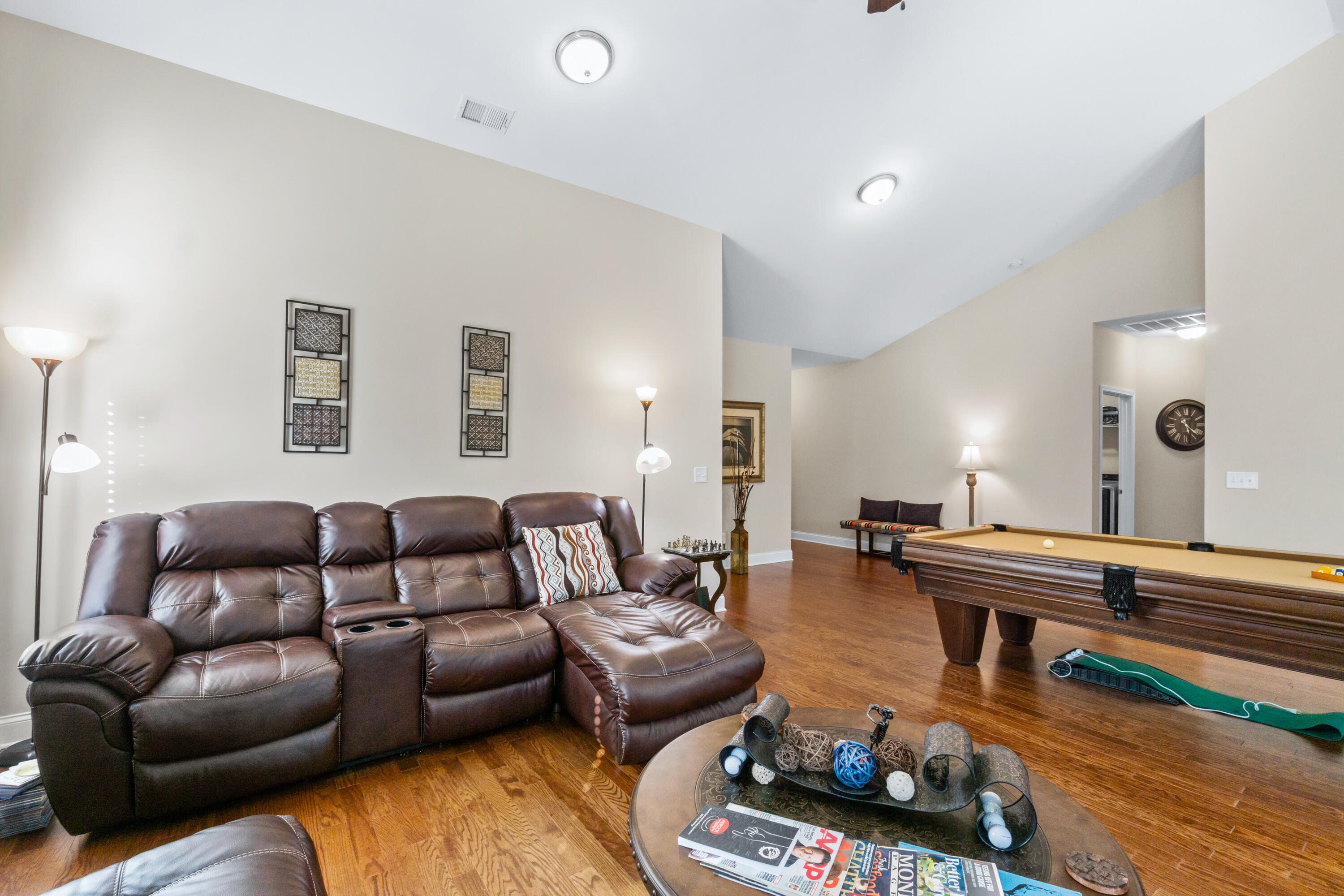 6529 Satjanon Drive