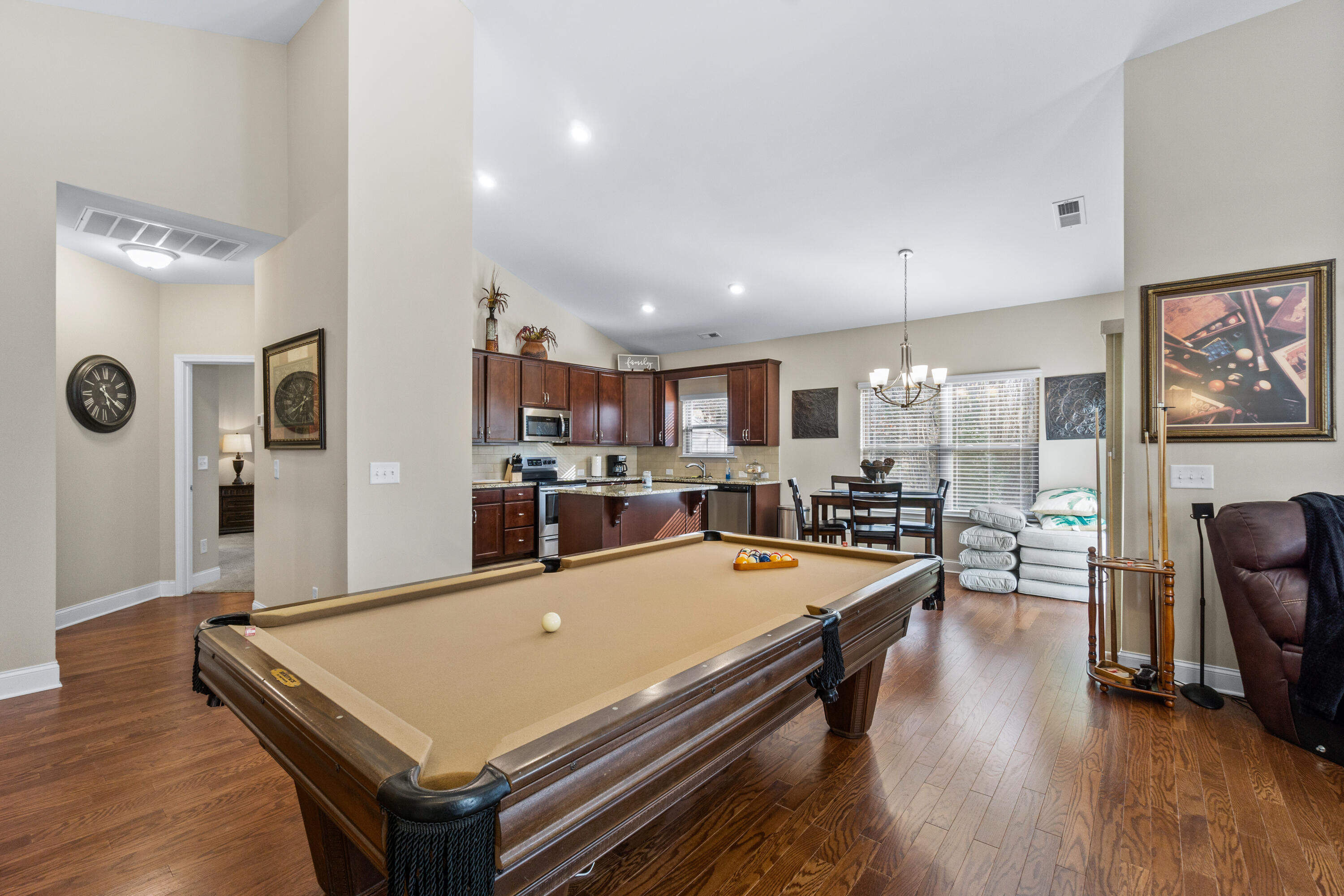 6529 Satjanon Drive