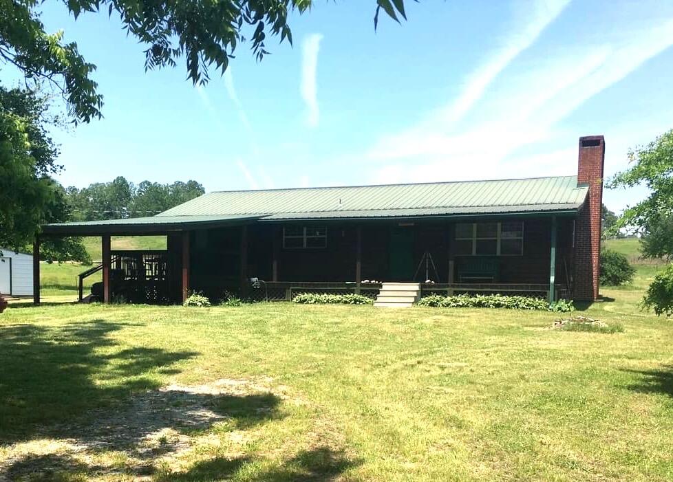 1570 Halls Valley Road