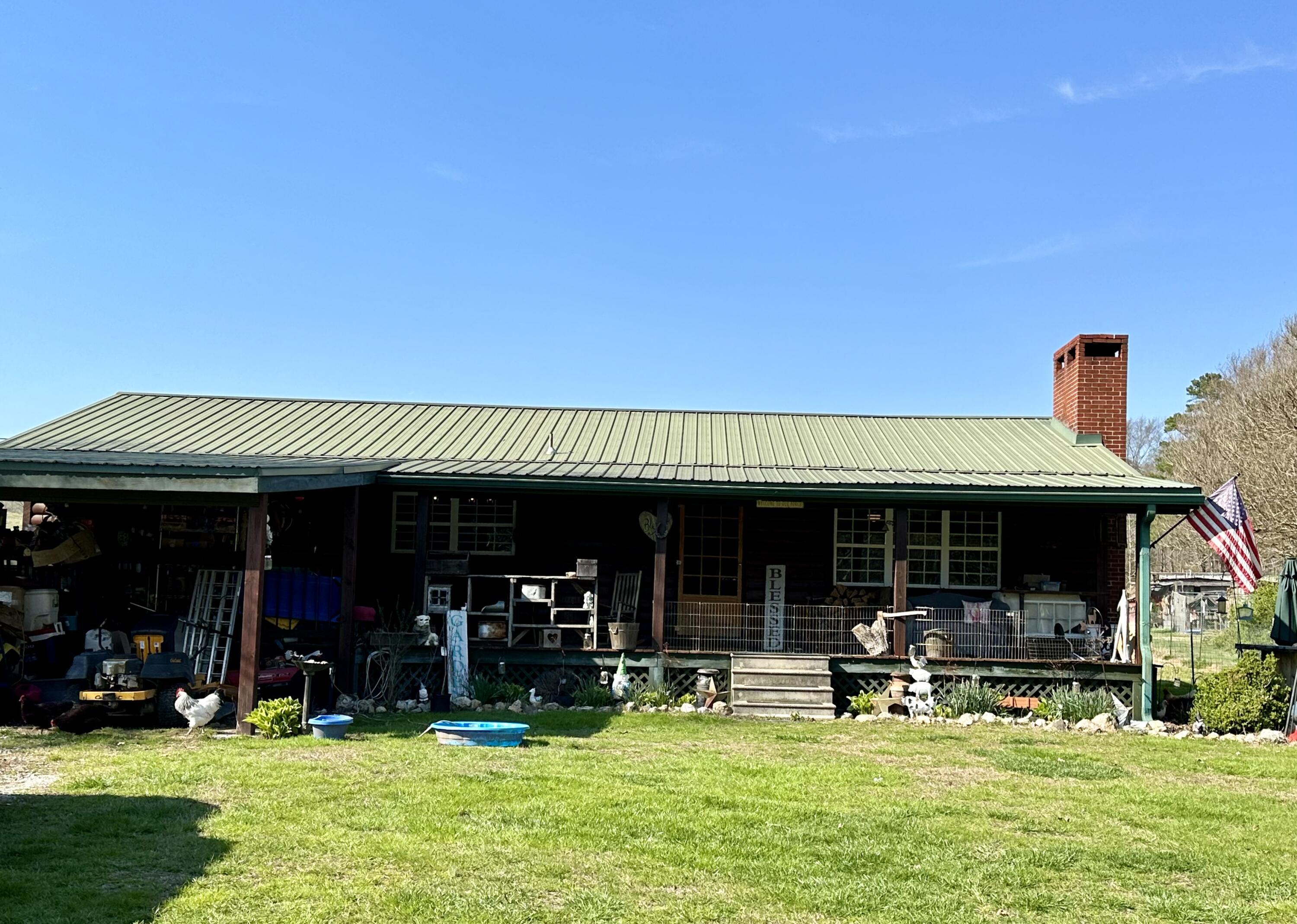 1570 Halls Valley Road
