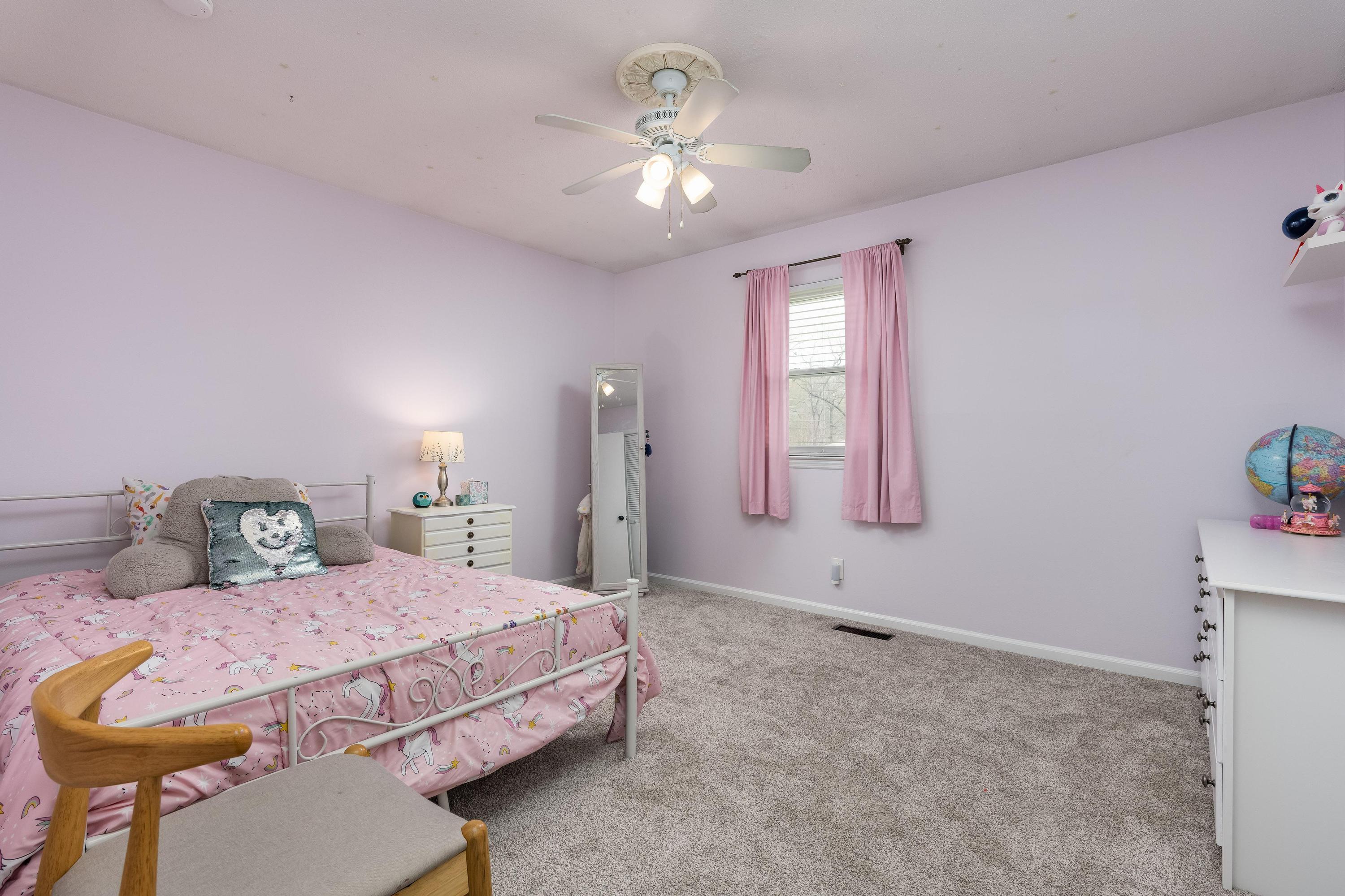 4821 Woodland Circle