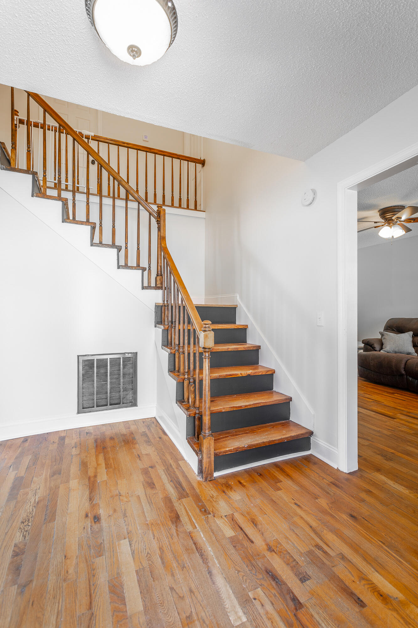 6736 Jordan Run Road