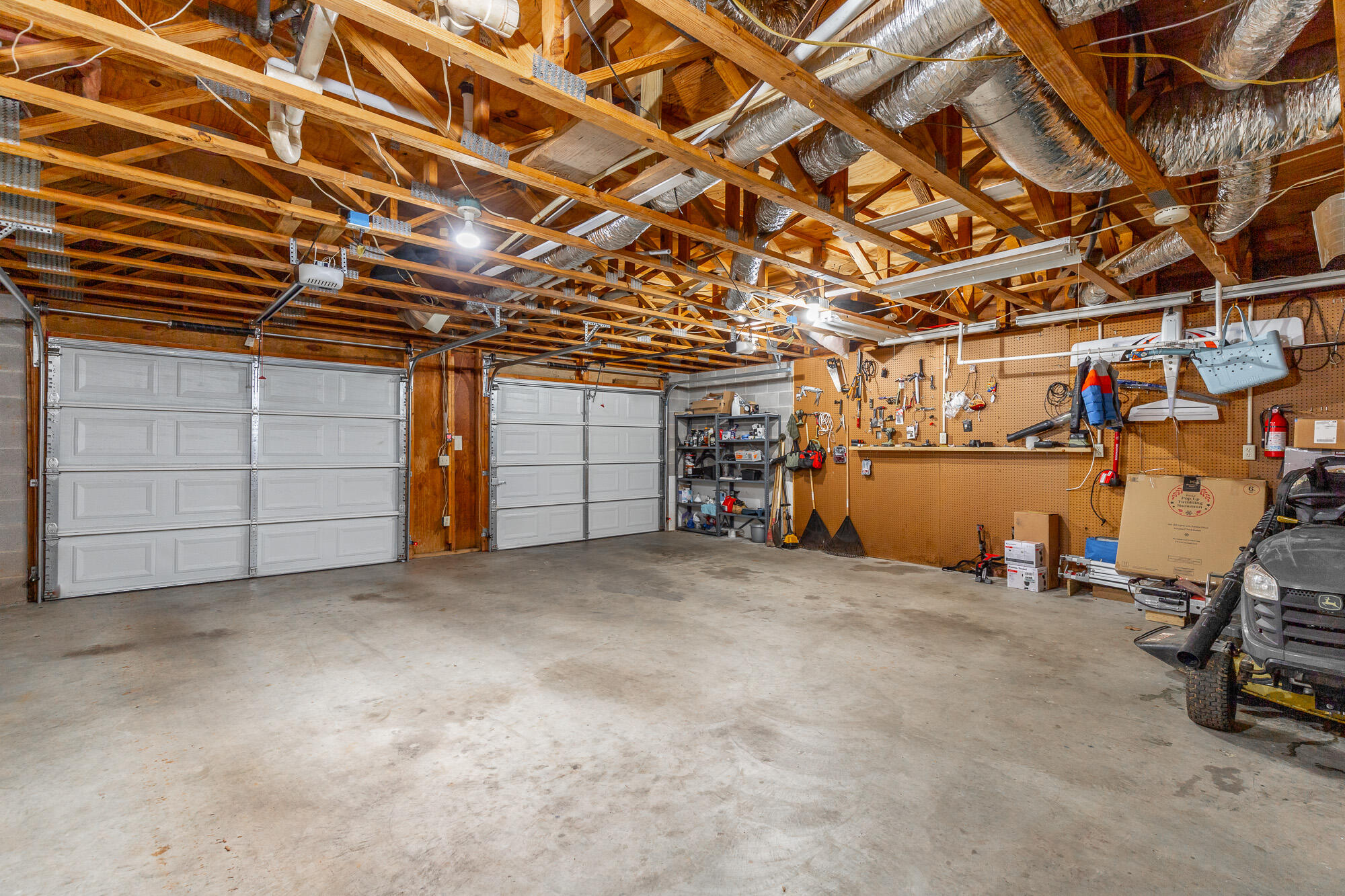 734 Crestridge Drive