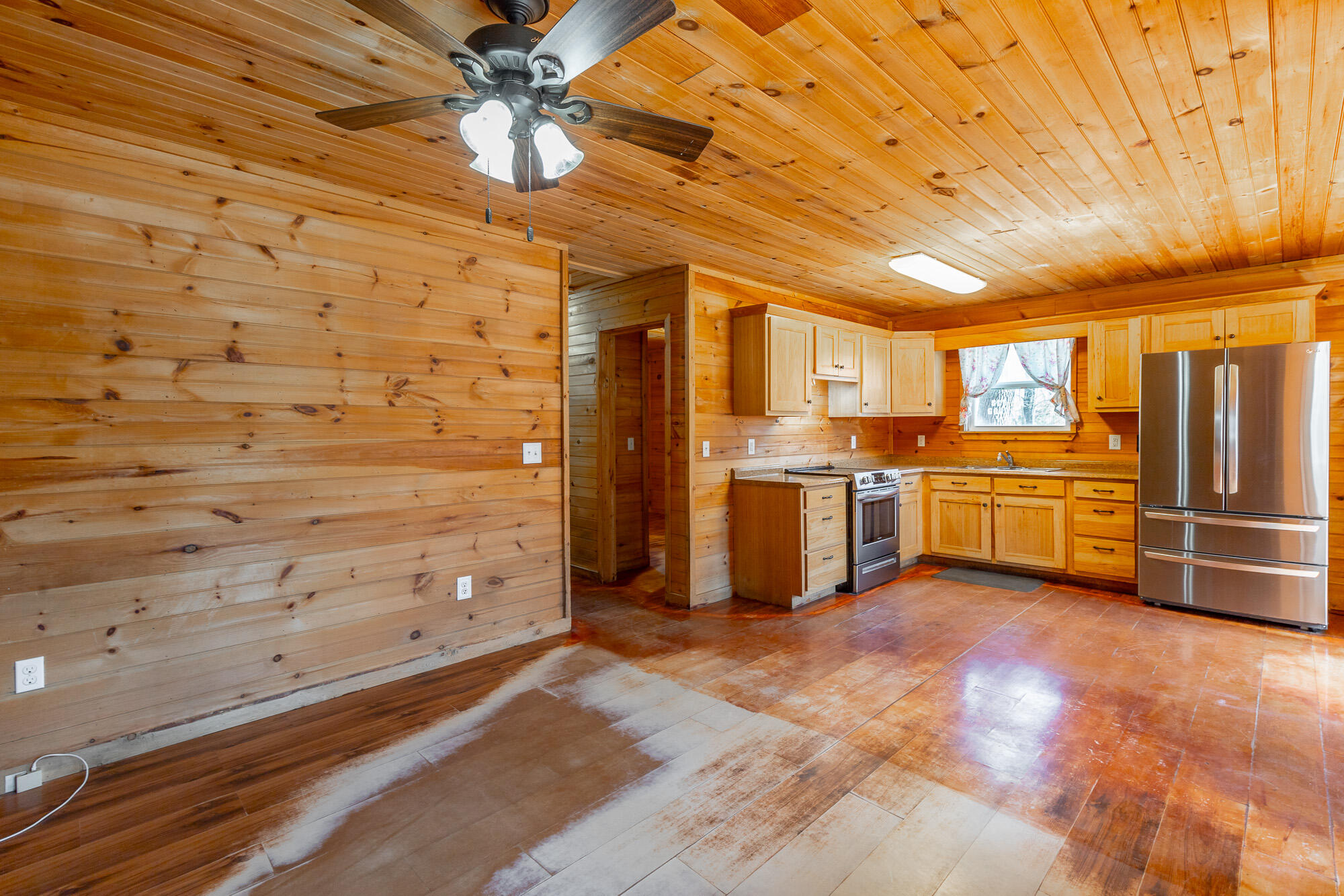 617 Evening Shade Lane