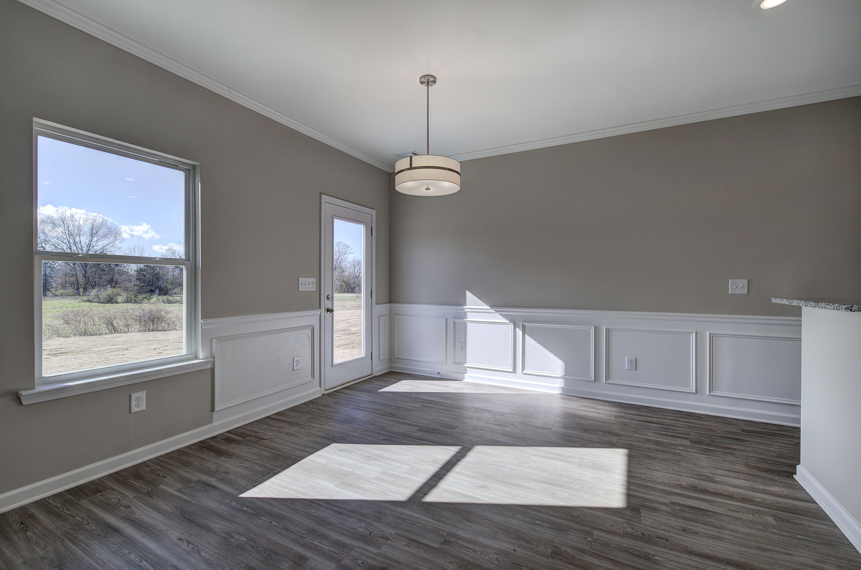 6722 Dharma Loop, 64