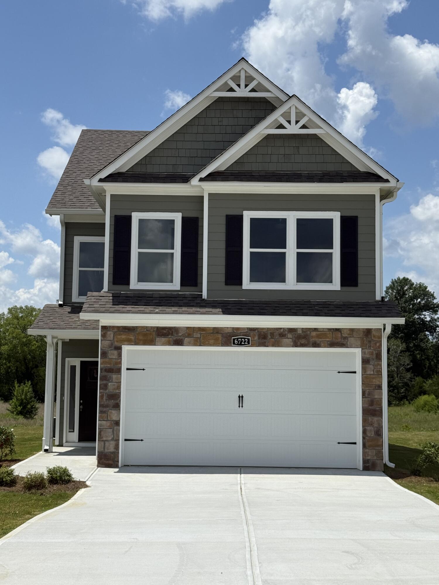 6722 Dharma Loop, 64