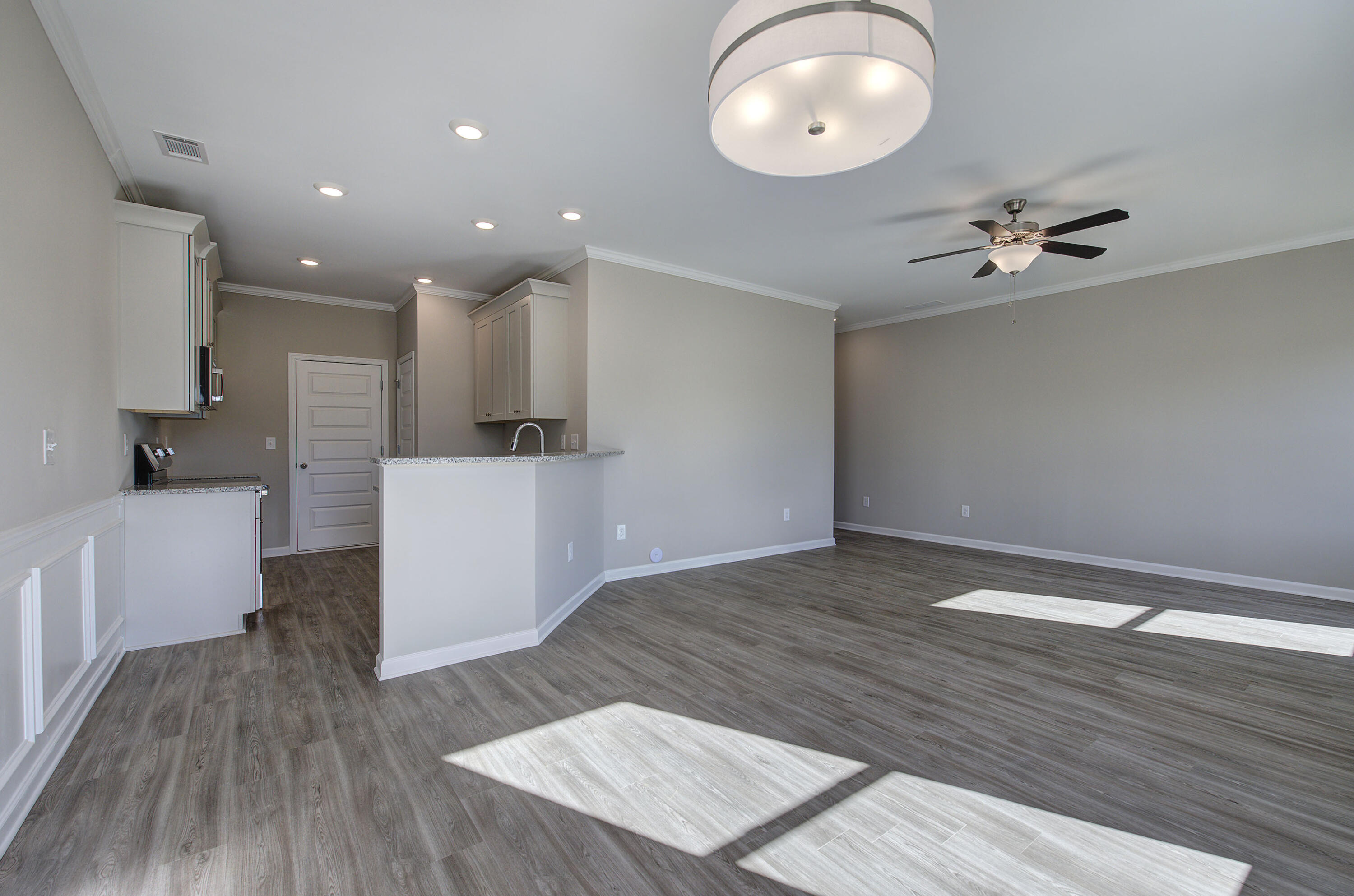 6722 Dharma Loop, 64