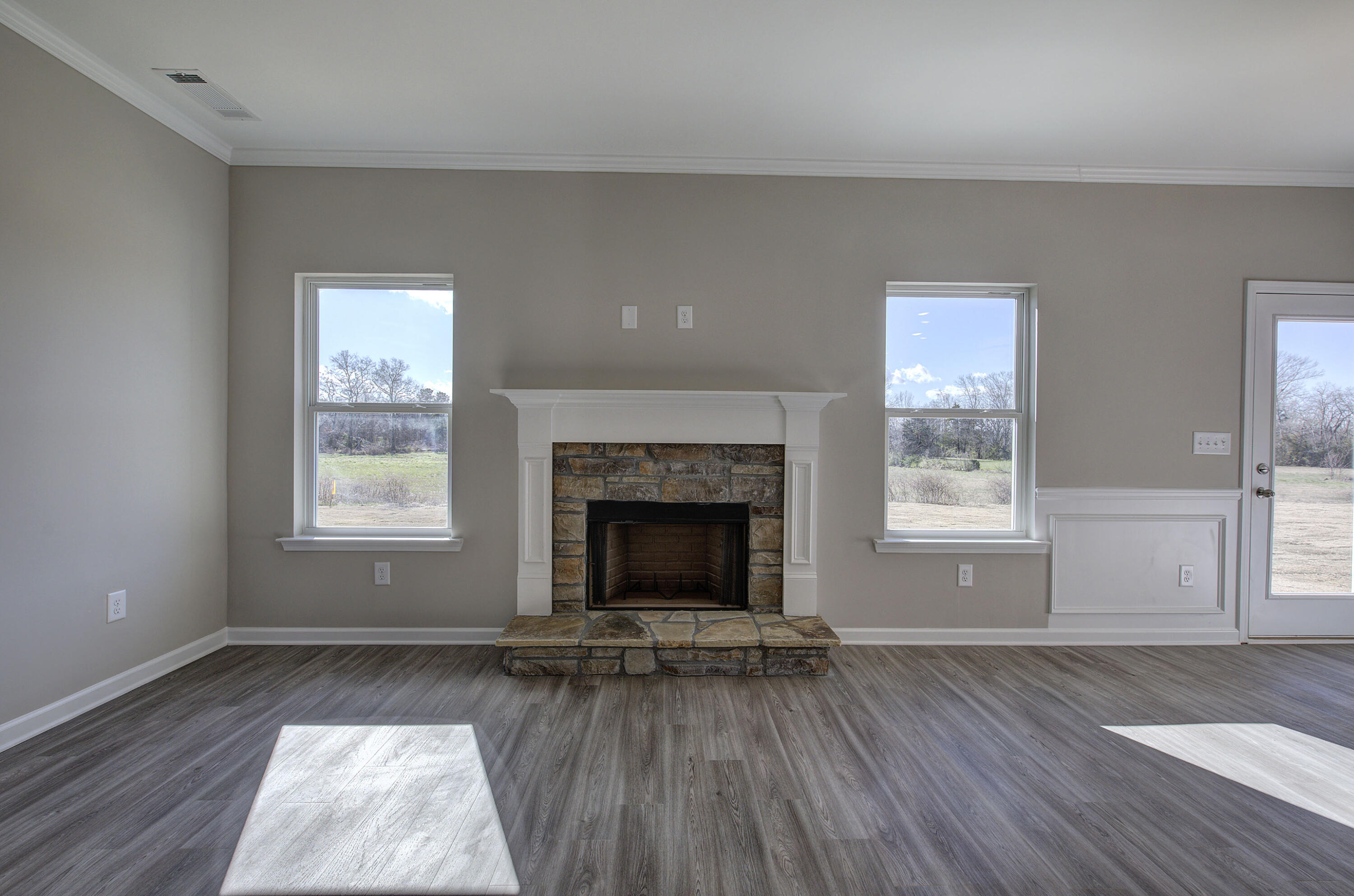 6722 Dharma Loop, 64
