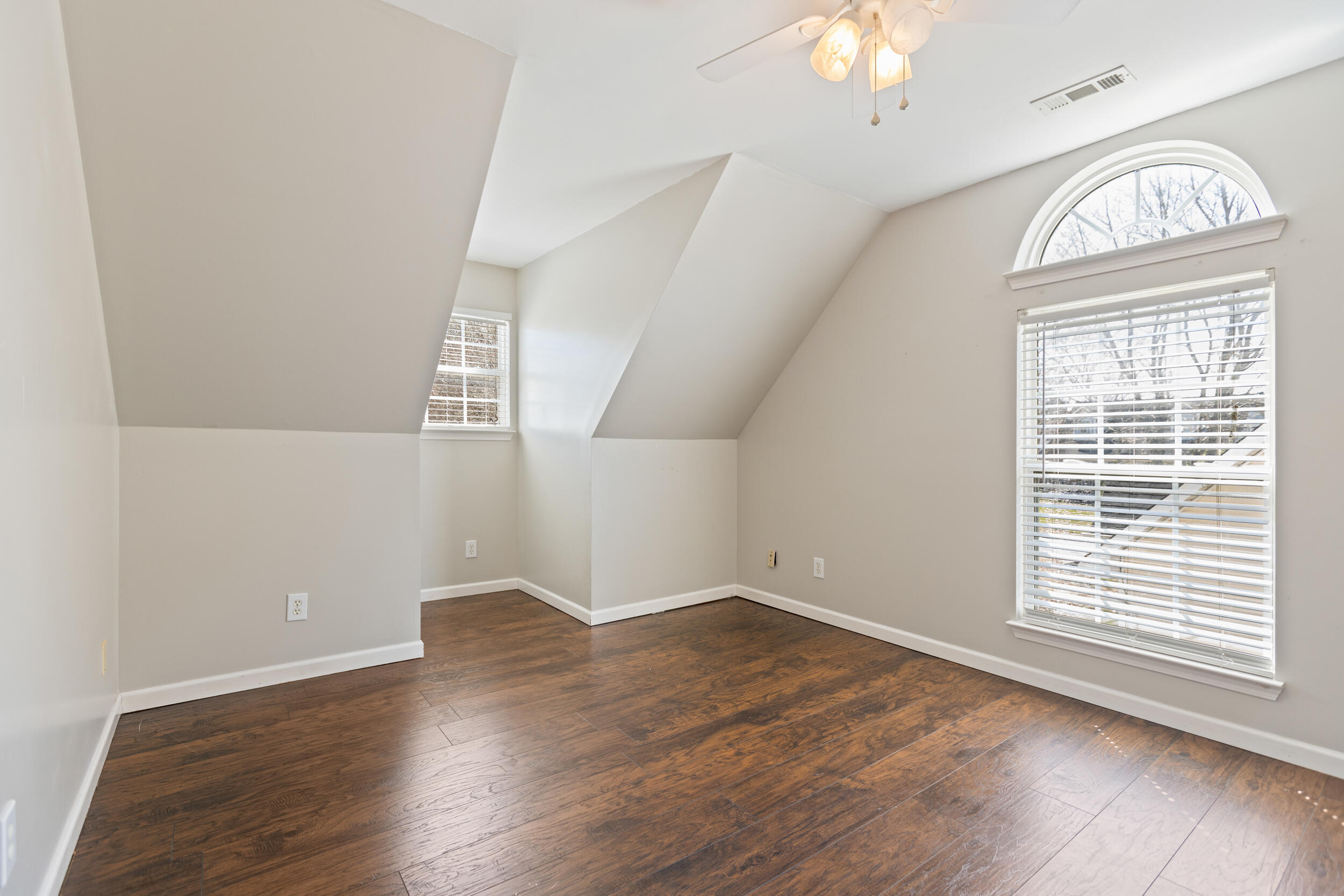3158 Holly Brook Circle