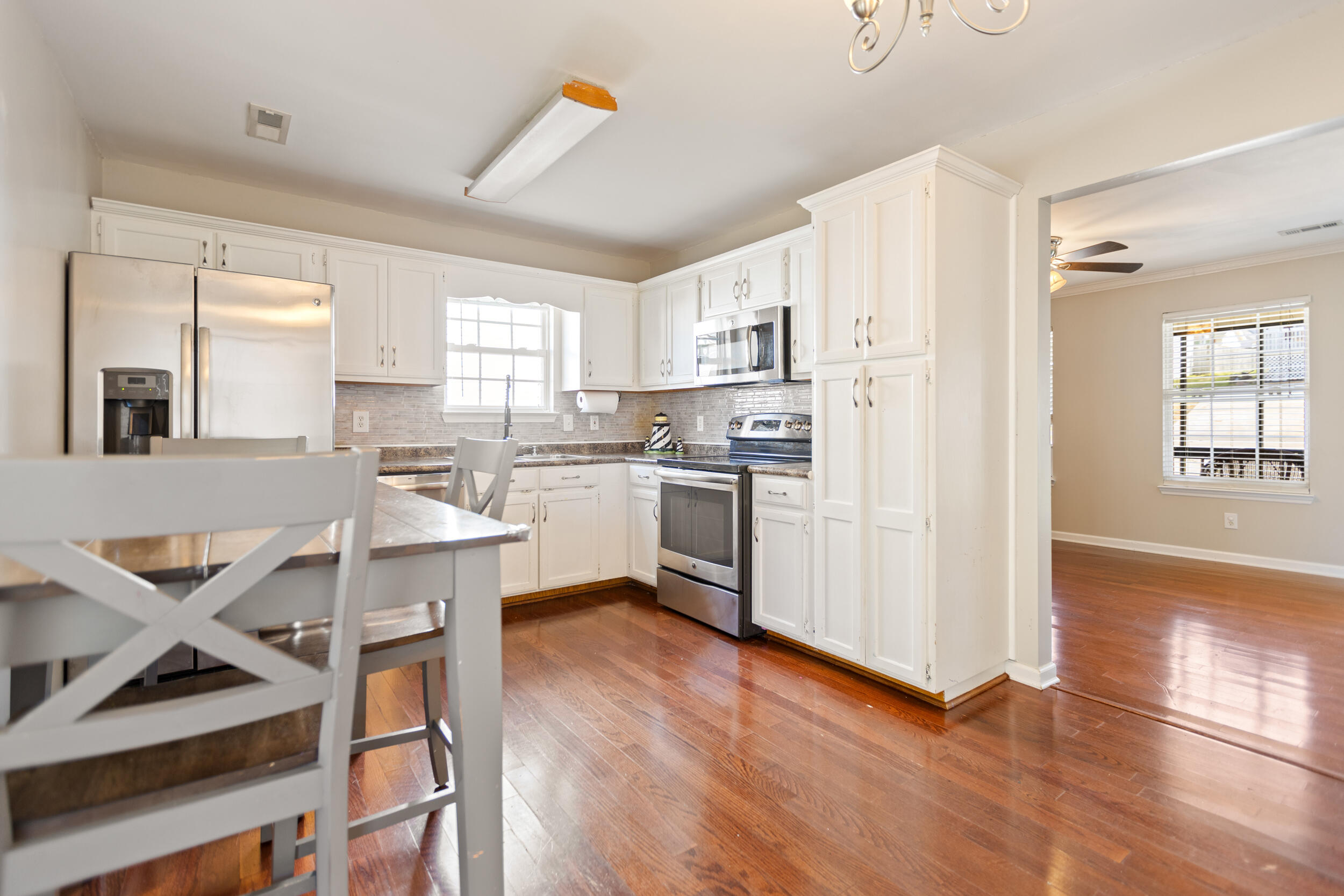 3158 Holly Brook Circle