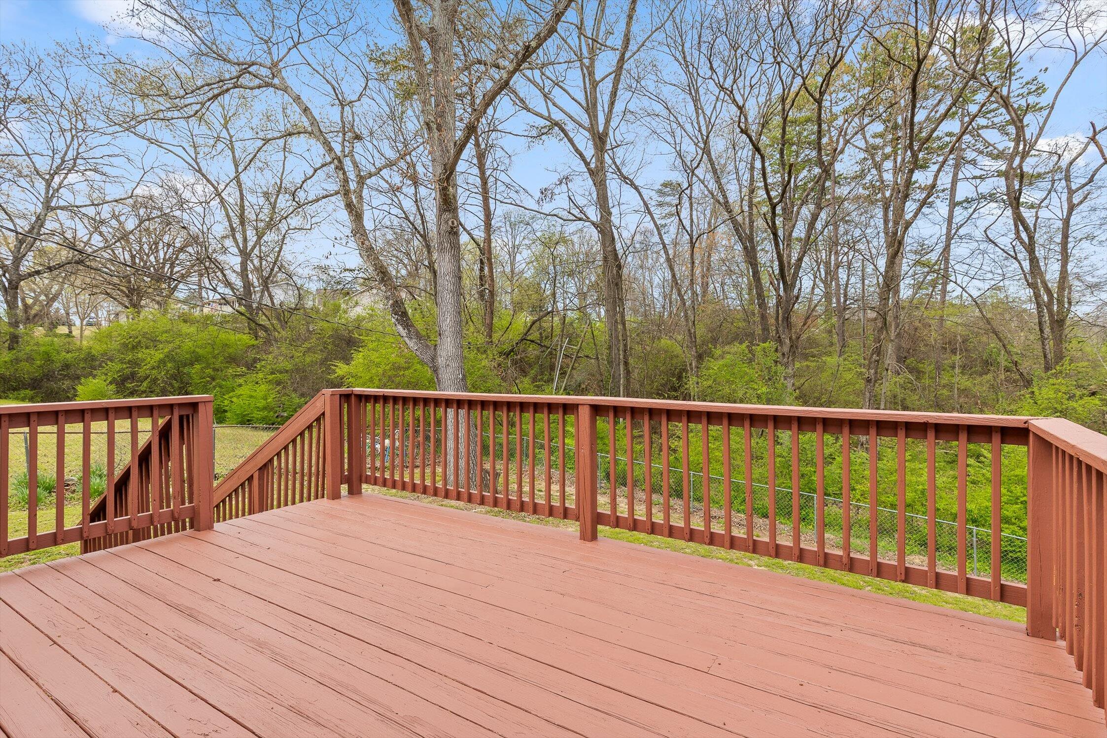 1207 Northern Hills Road