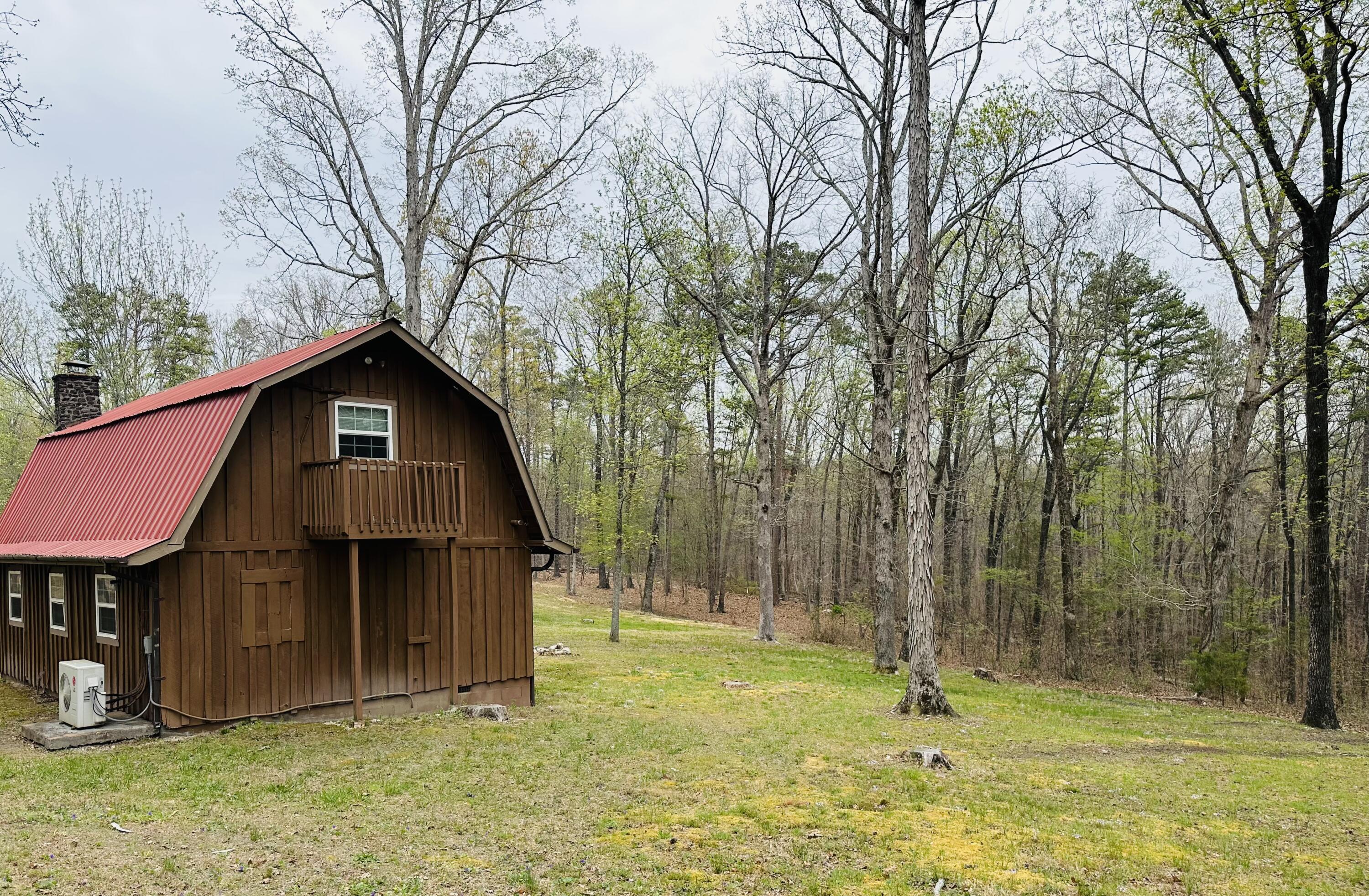 142 Huckleberry Trail, LaFayette