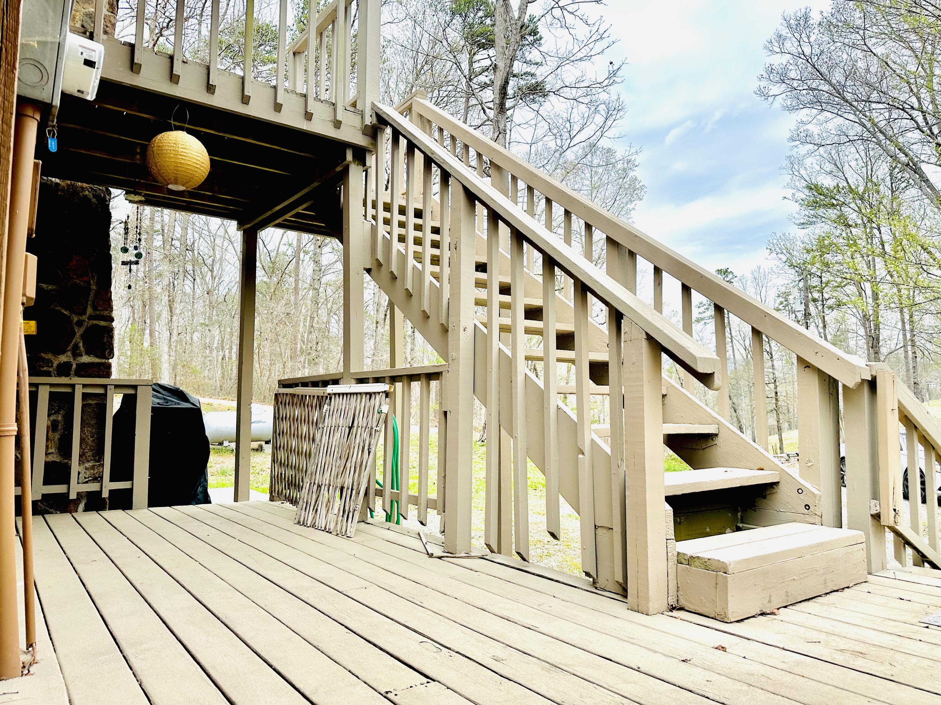 142 Huckleberry Trail, LaFayette