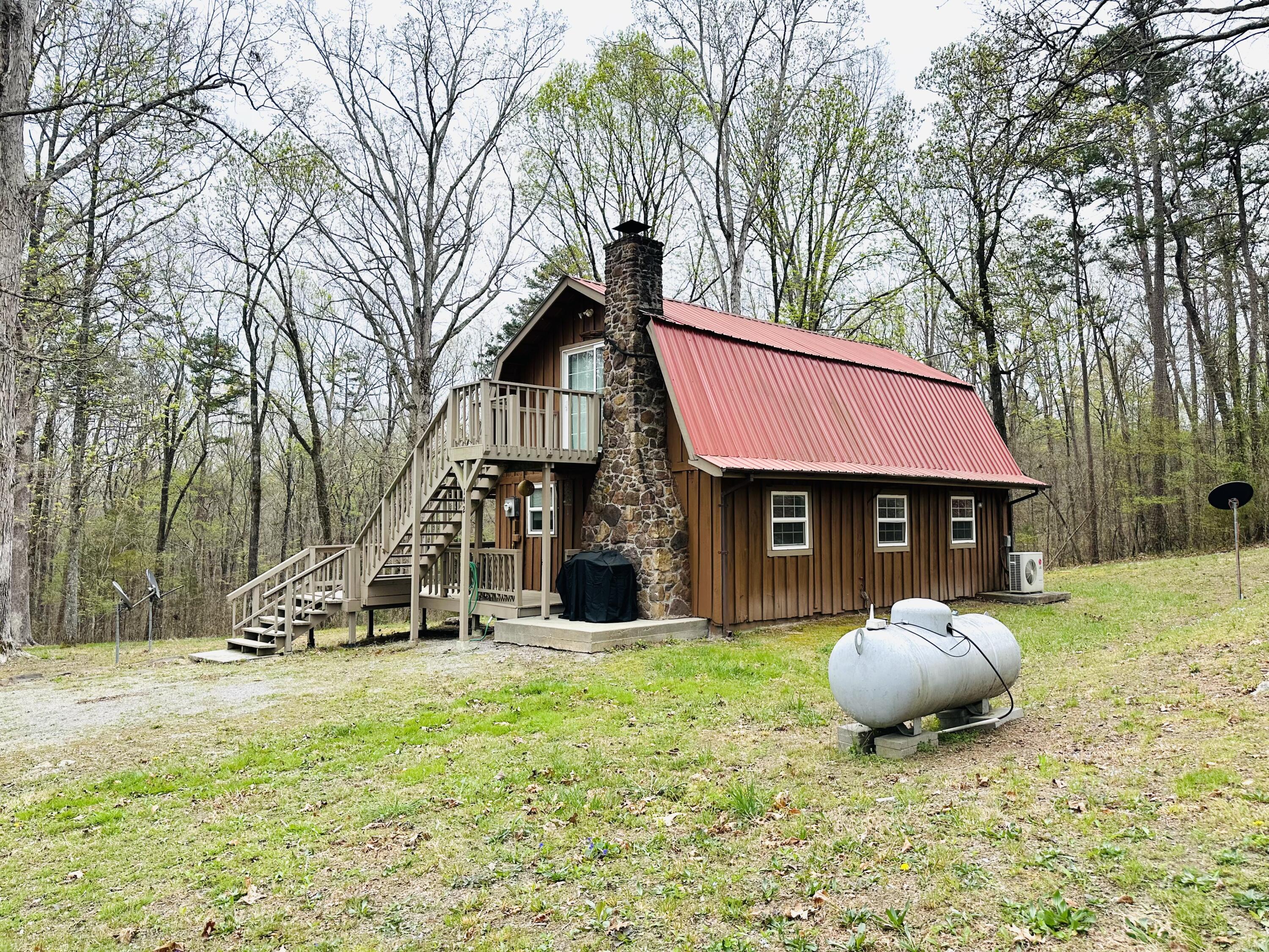 142 Huckleberry Trail, LaFayette