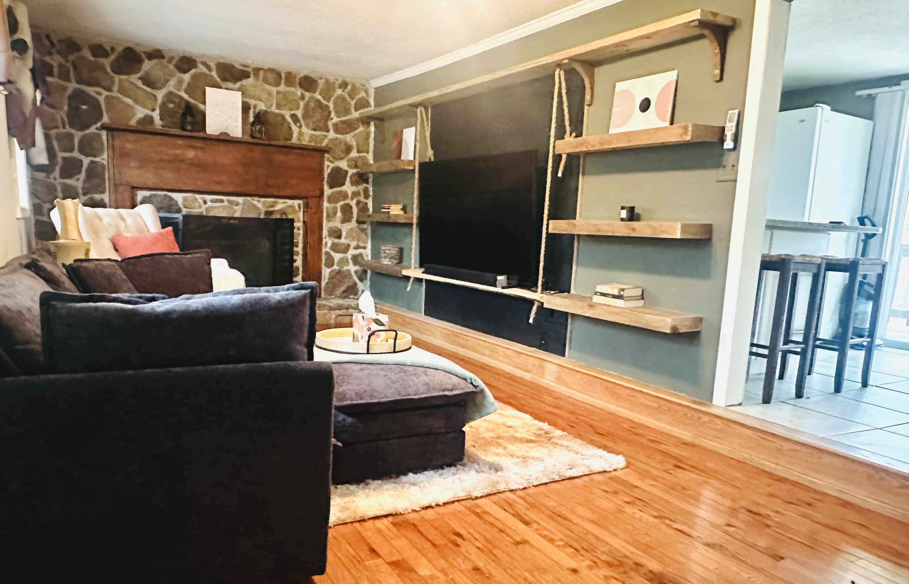 142 Huckleberry Trail, LaFayette