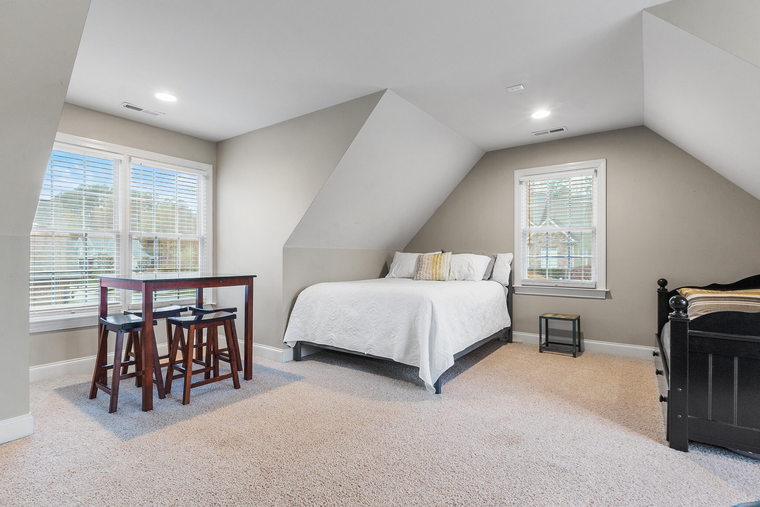 11182 Captains Cove Drive