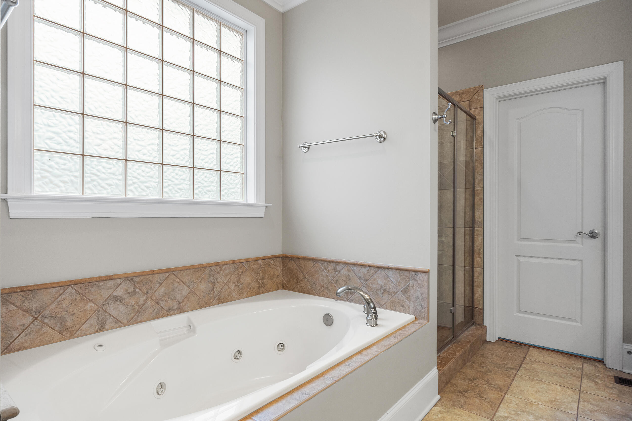11182 Captains Cove Drive