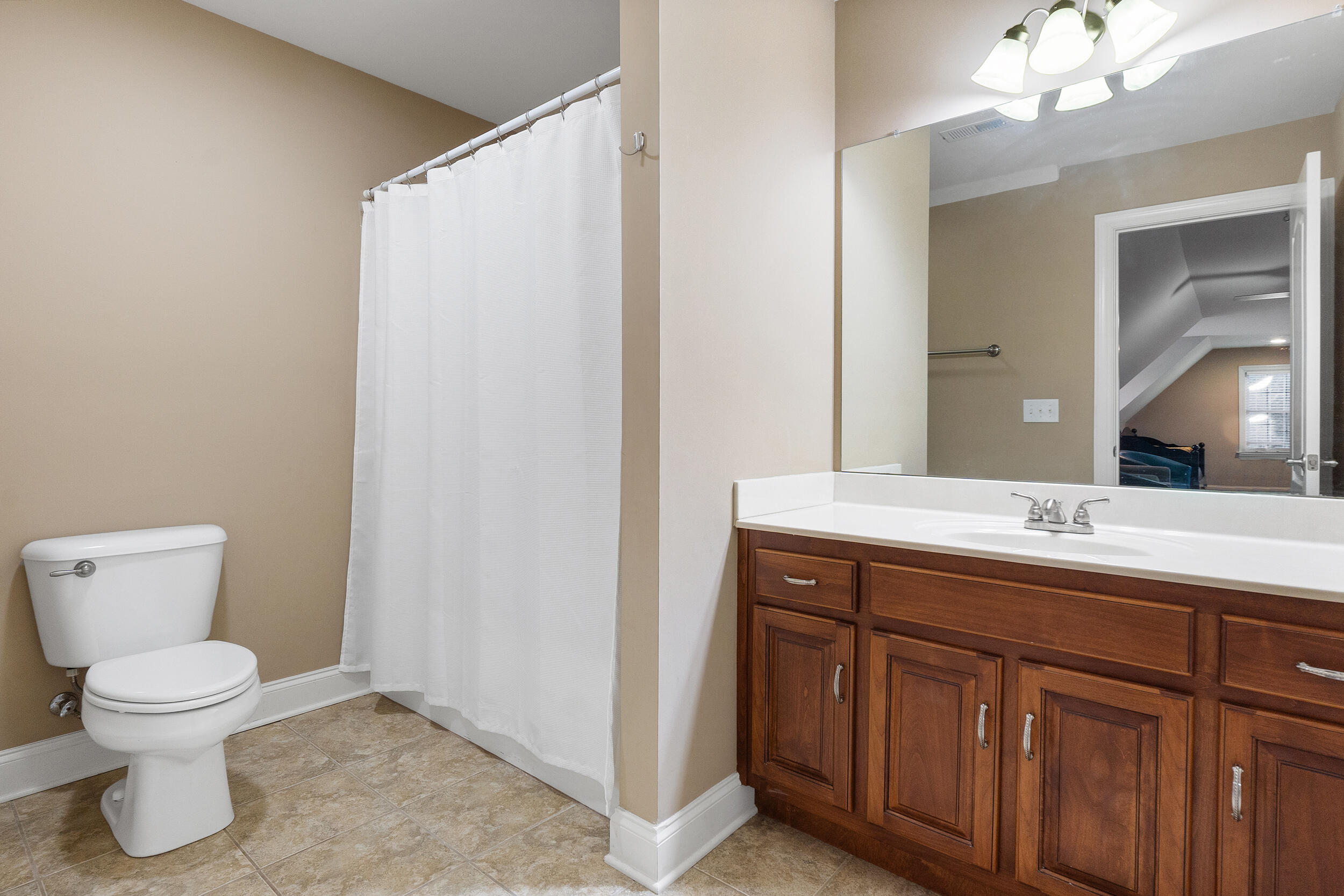 11182 Captains Cove Drive